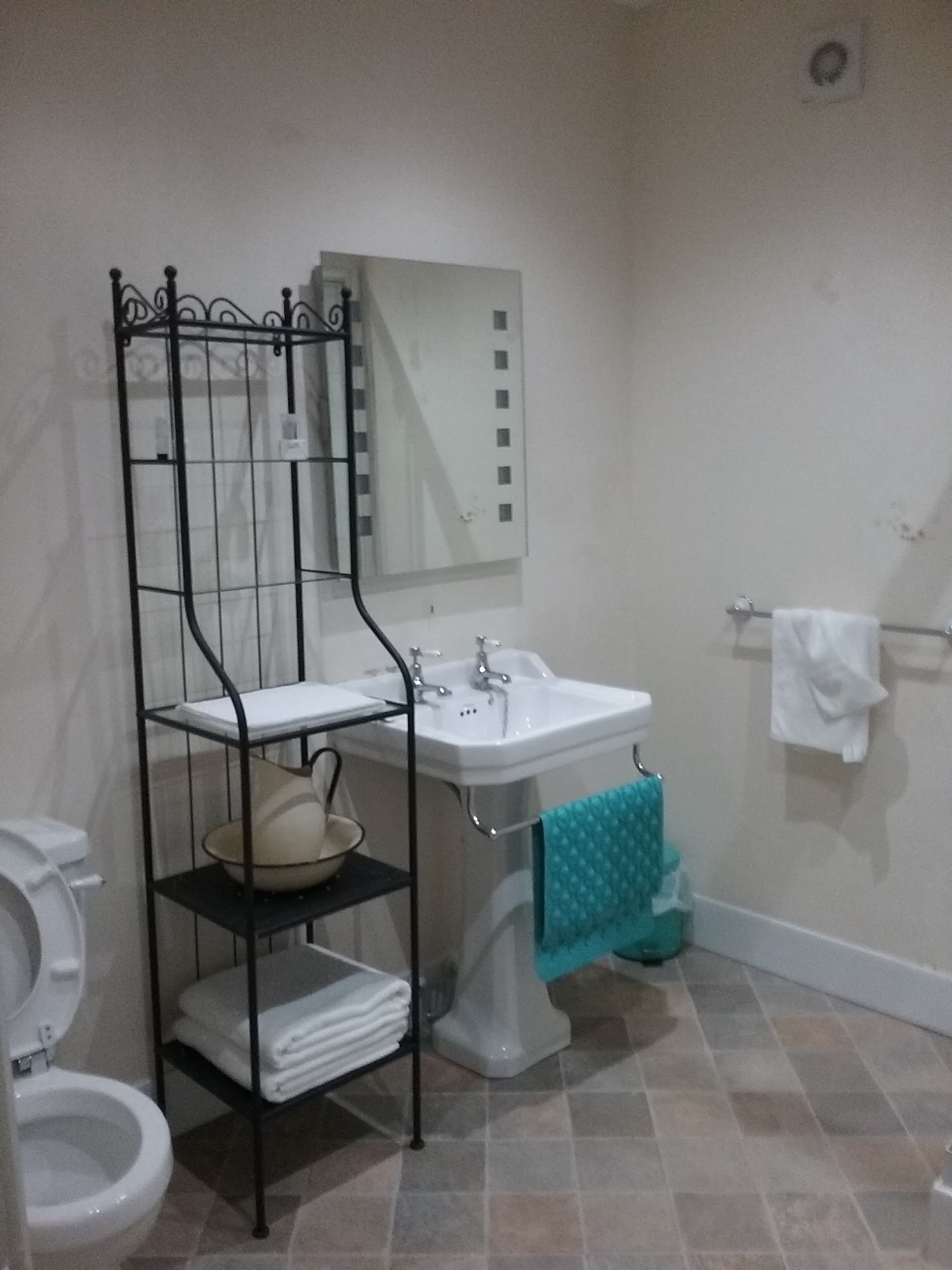 Bootroom Pub