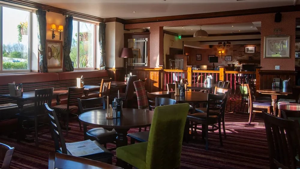 Heathfield Farm - Dining & Carvery 2 Heathfield Ln, Birkenshaw, Bradford