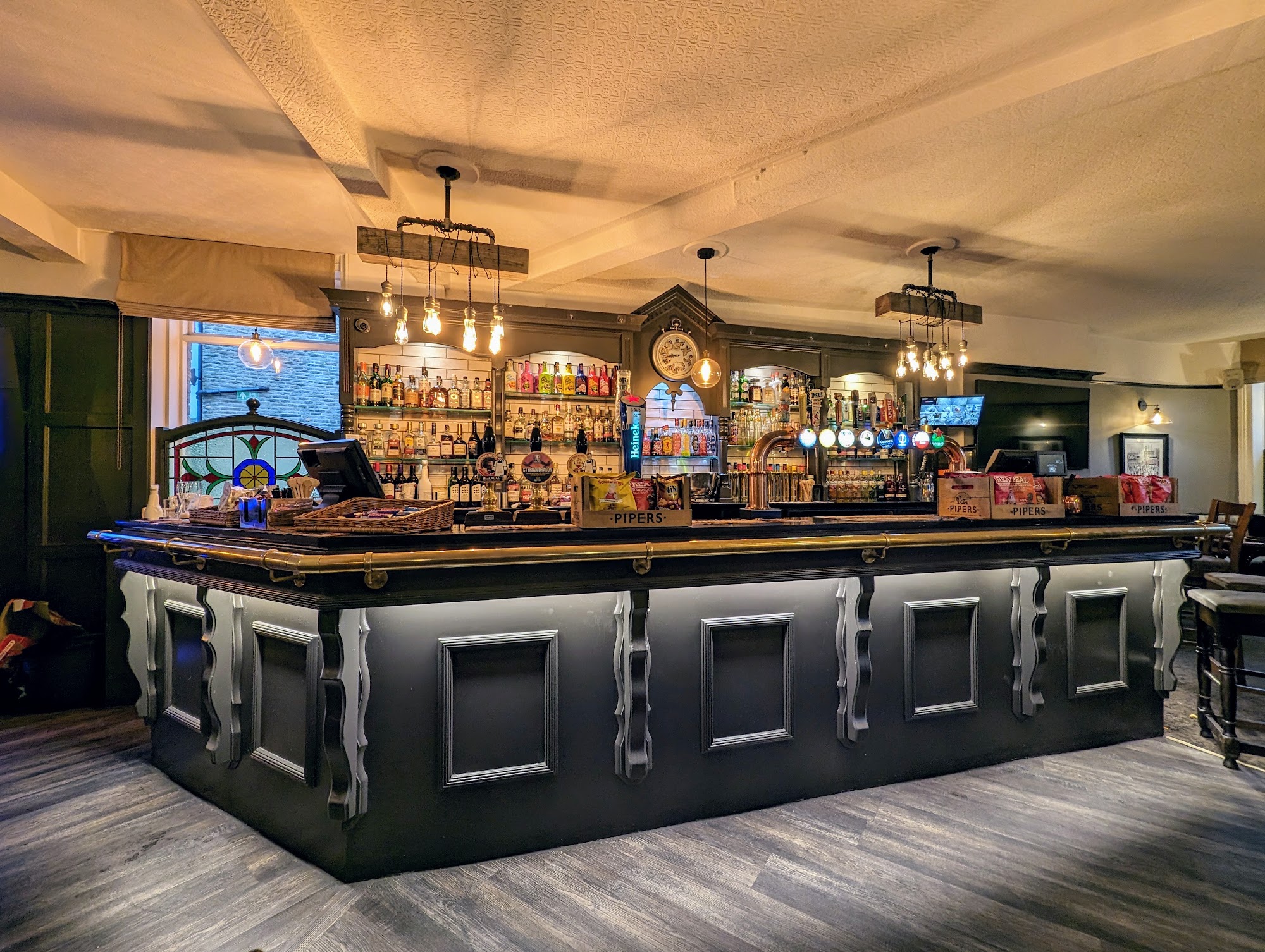The Marsh 28 Bradford Rd, Marsh, Cleckheaton