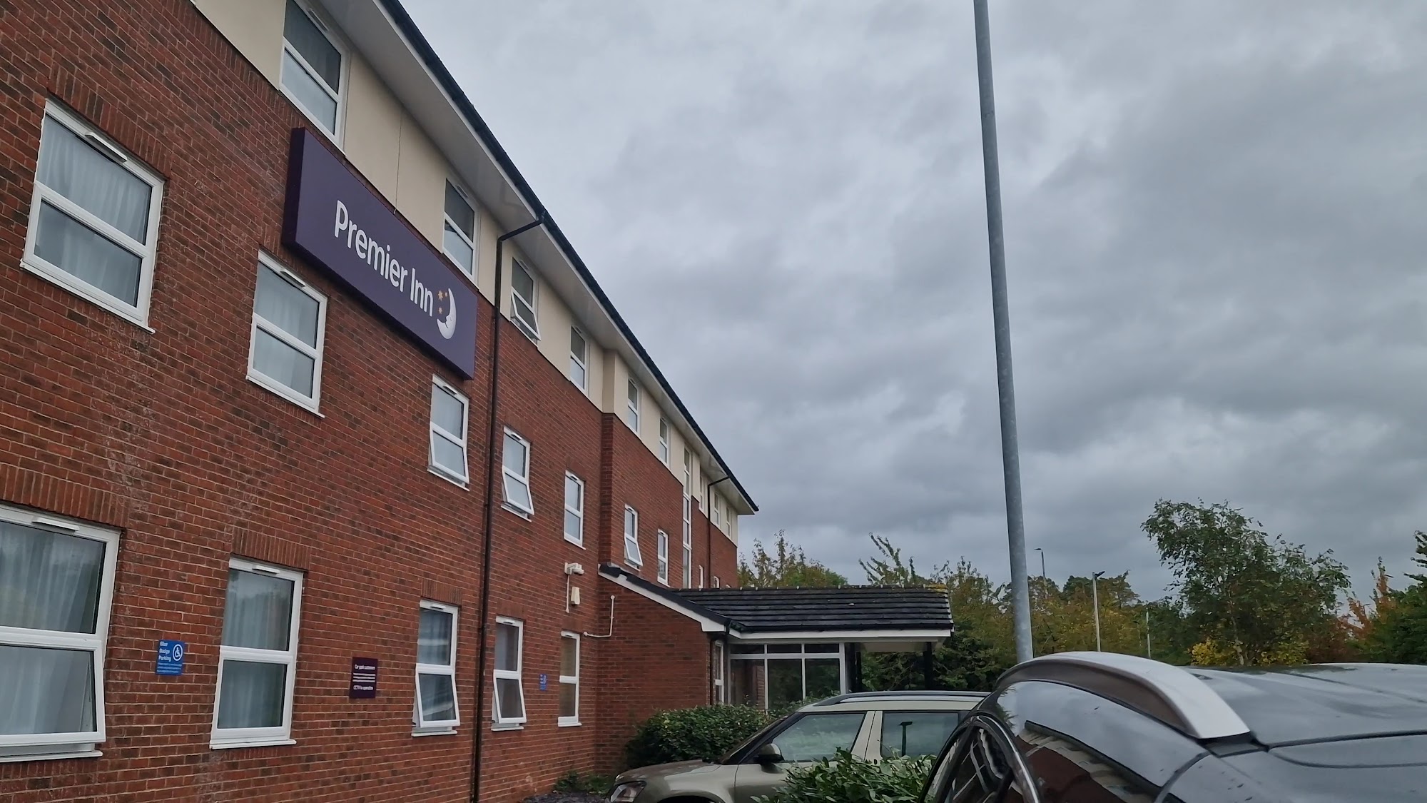 Premier Inn Wakefield South (M1, Jct39) hotel