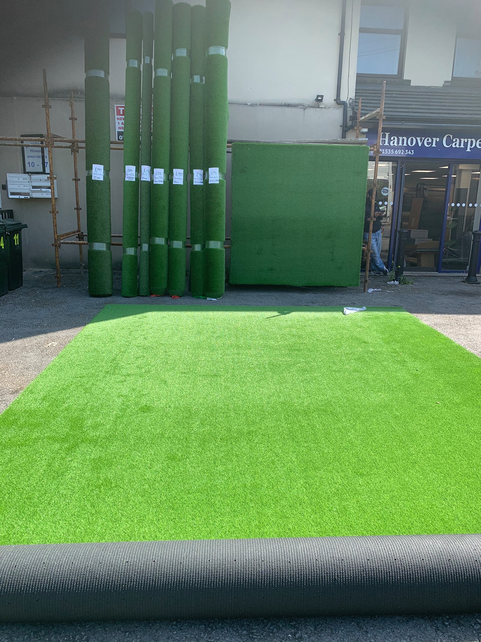 Hanover Court Carpets