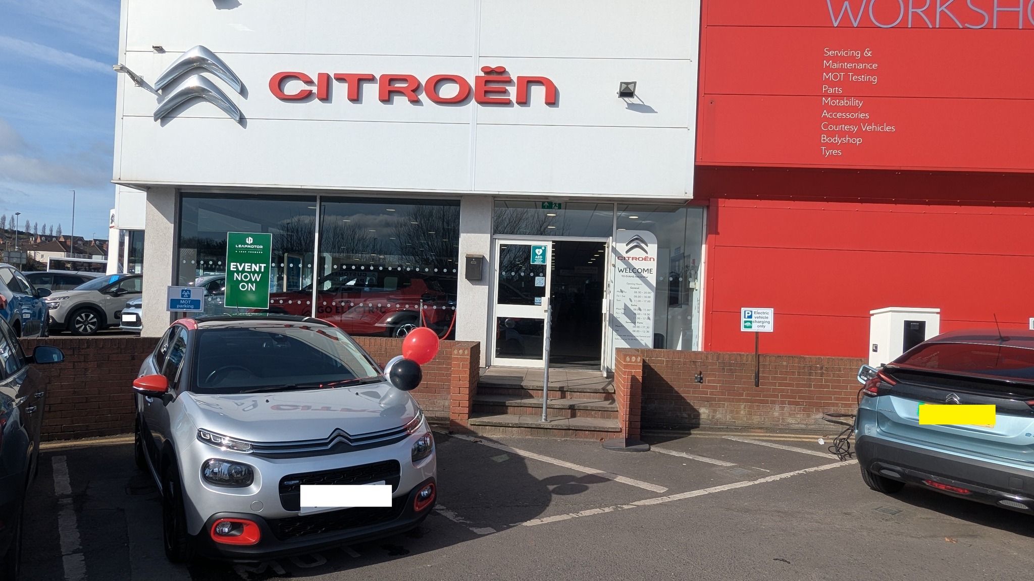 Evans Halshaw Citroen Leeds