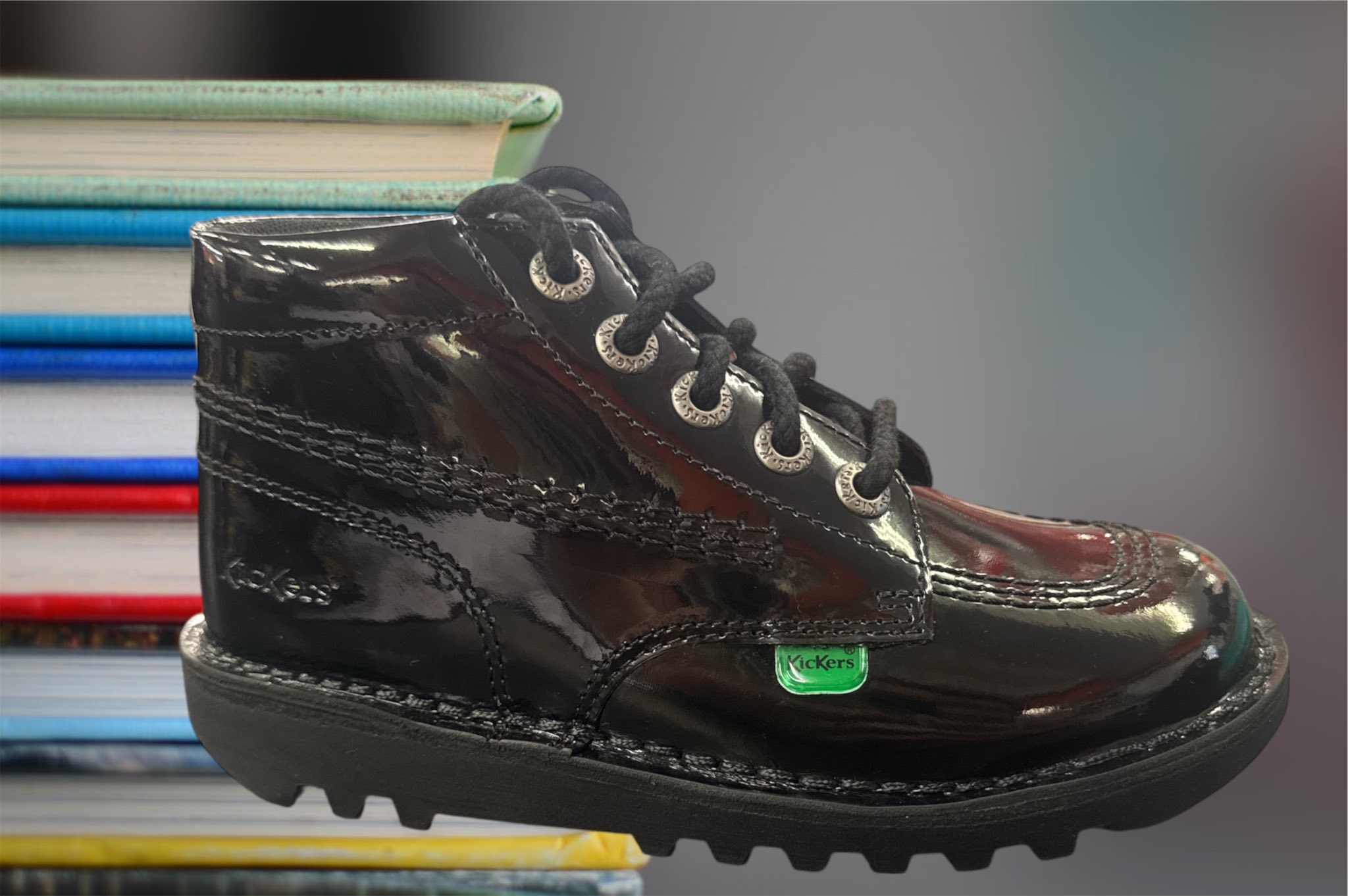 Wynsors World of Shoes