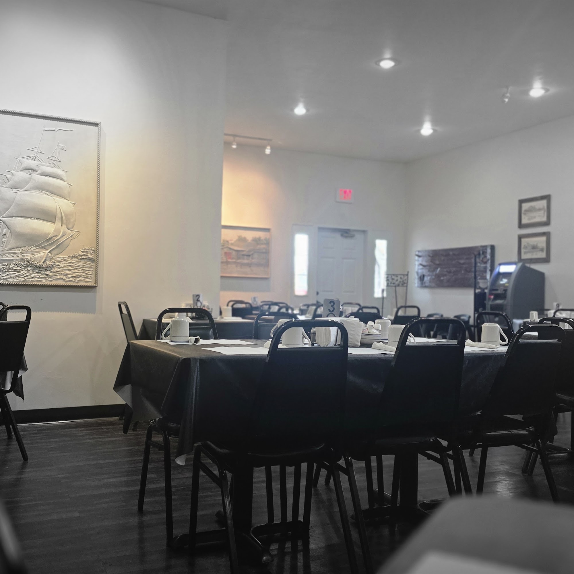 Captain's Galley Room Algoma