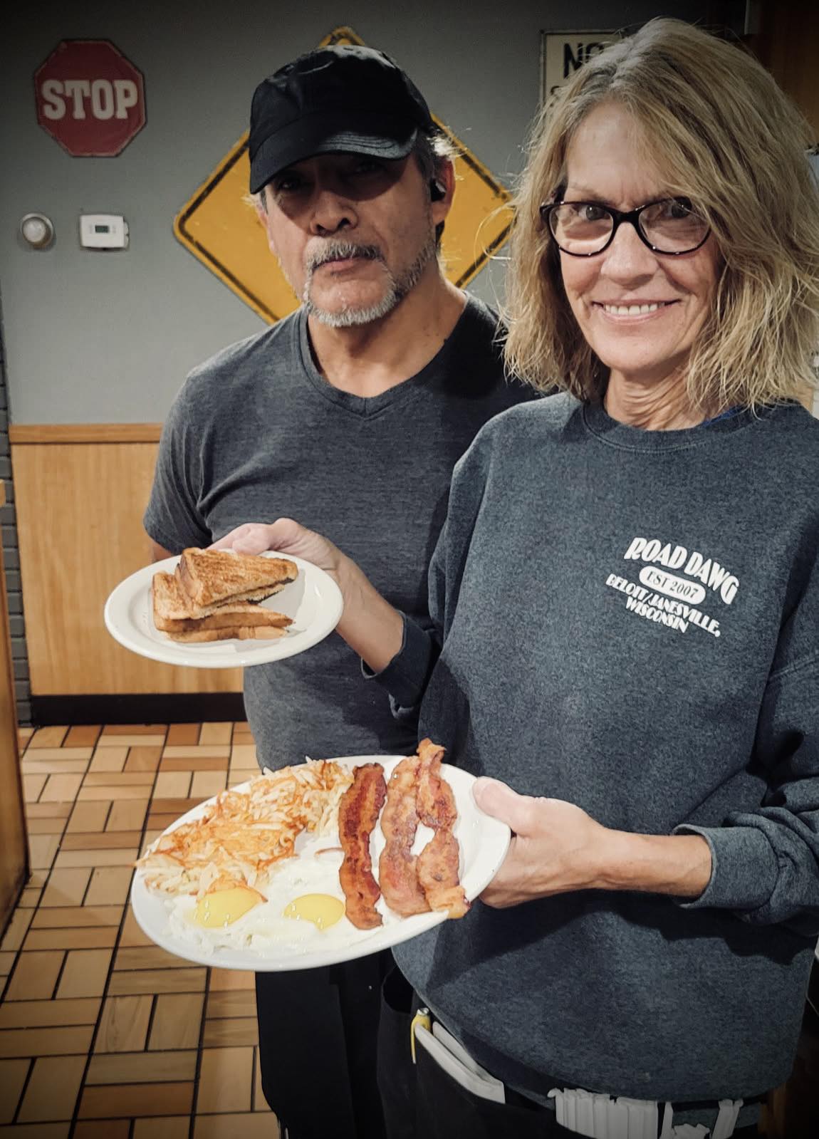 Road Dawg Family Restaurant Beloit