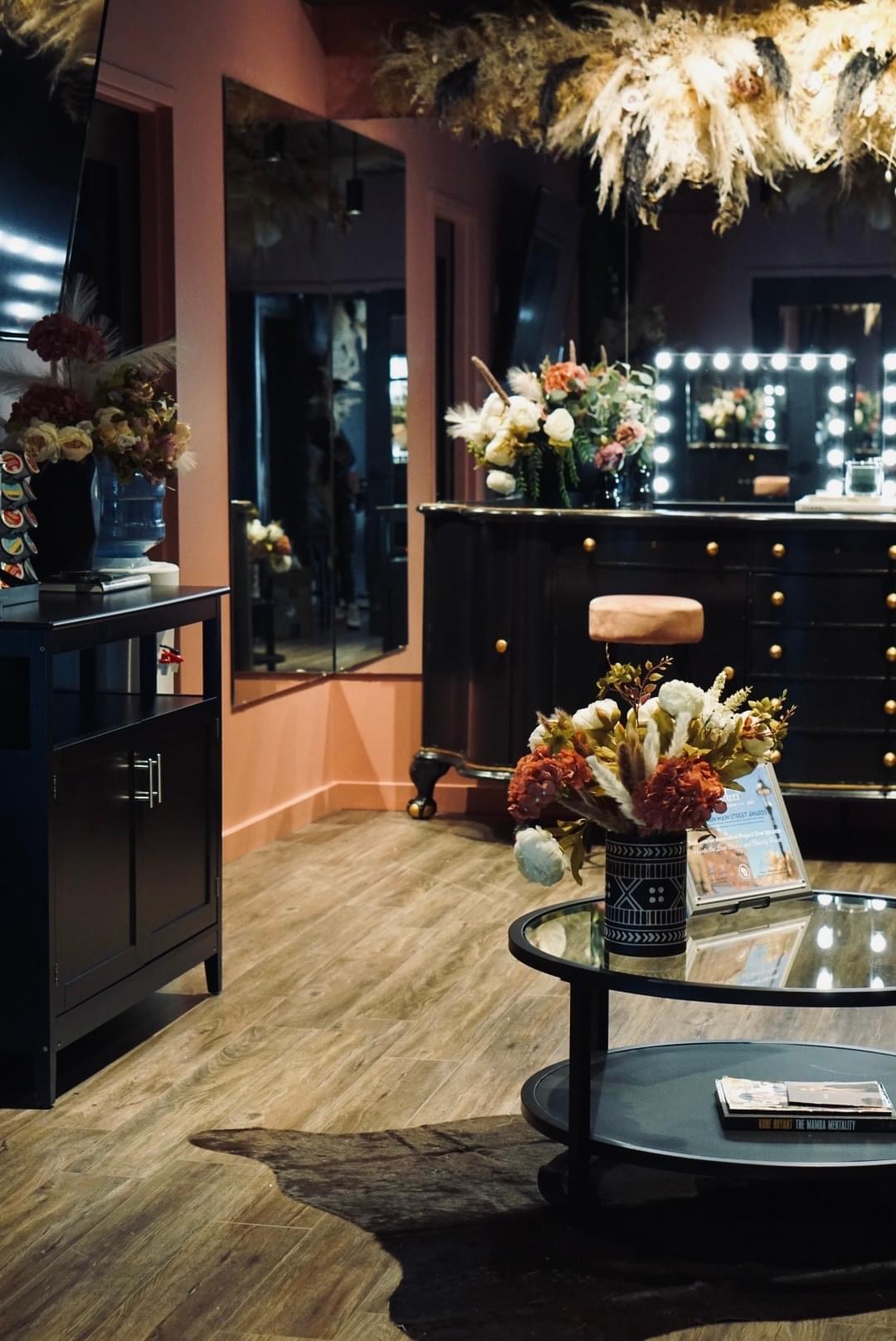 Haute the Luxe Beauty House