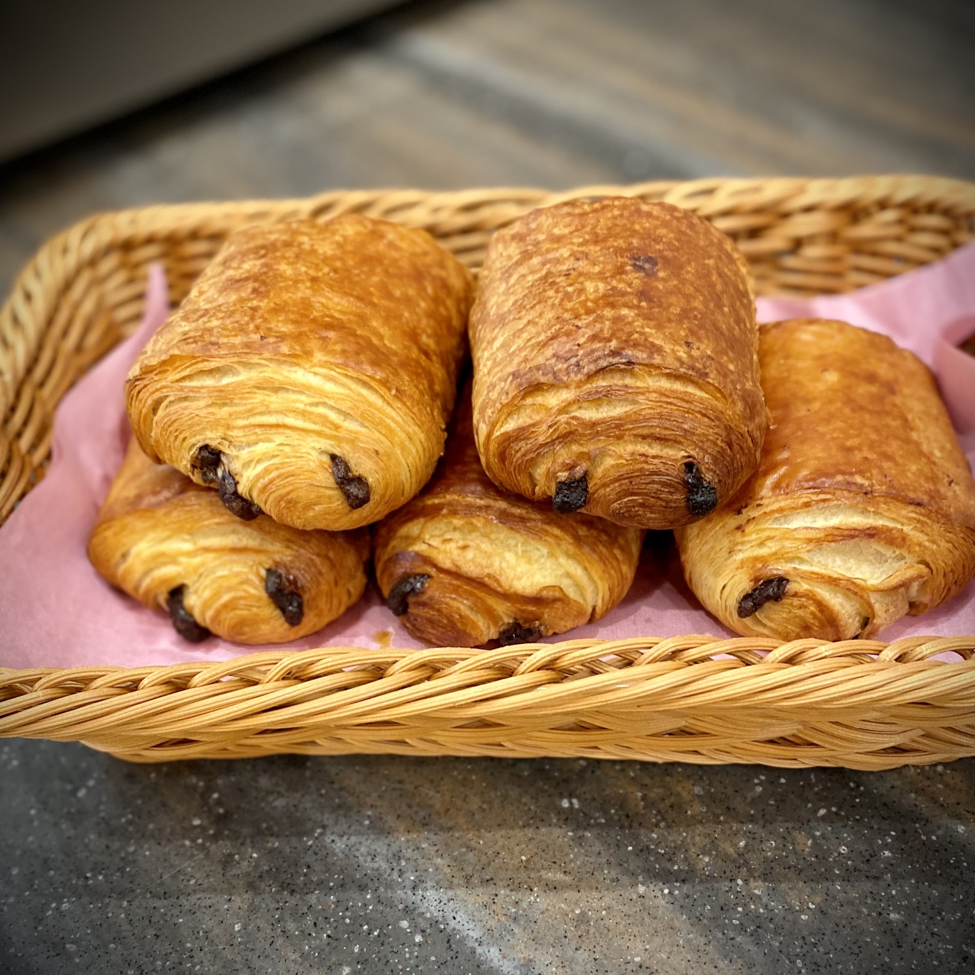 Amandine Desserts Brookfield