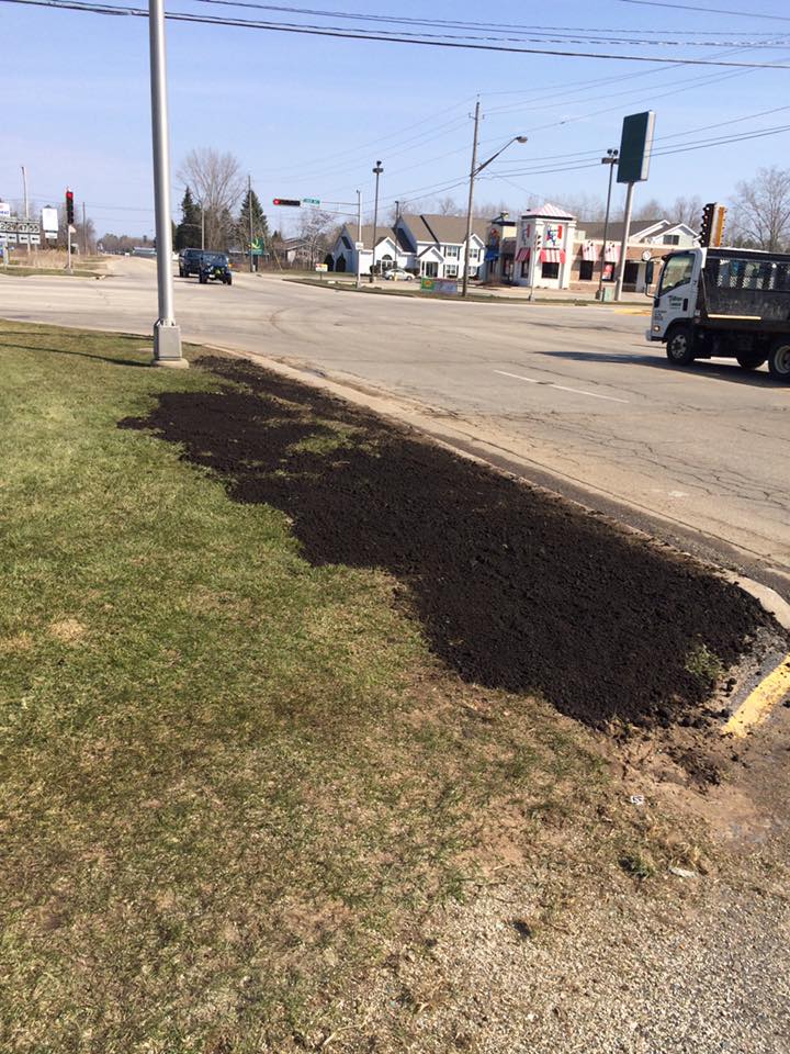 J & B Yard Maintenance