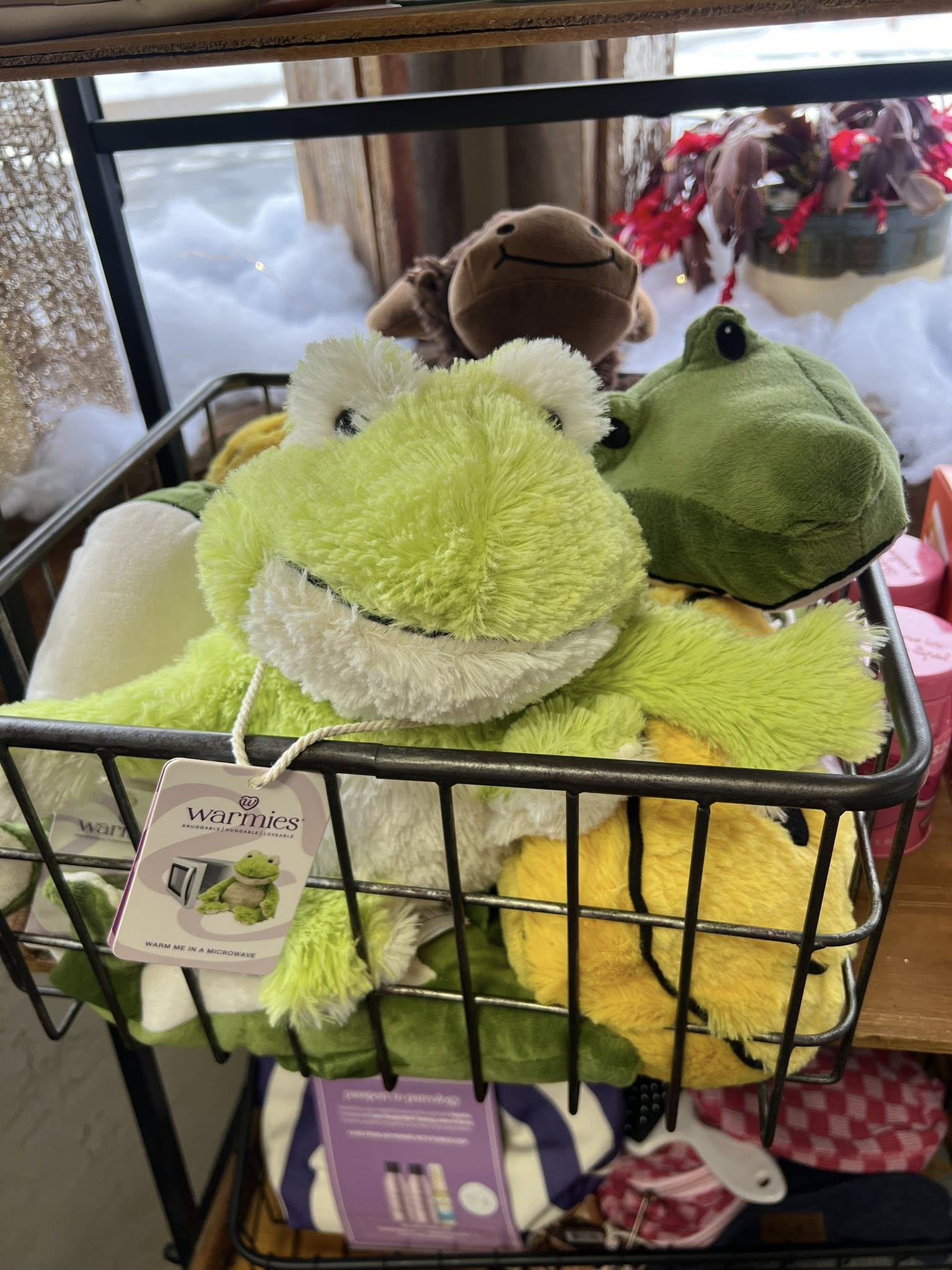 Salon On East 501 Milwaukee St, Clinton Wisconsin 53525