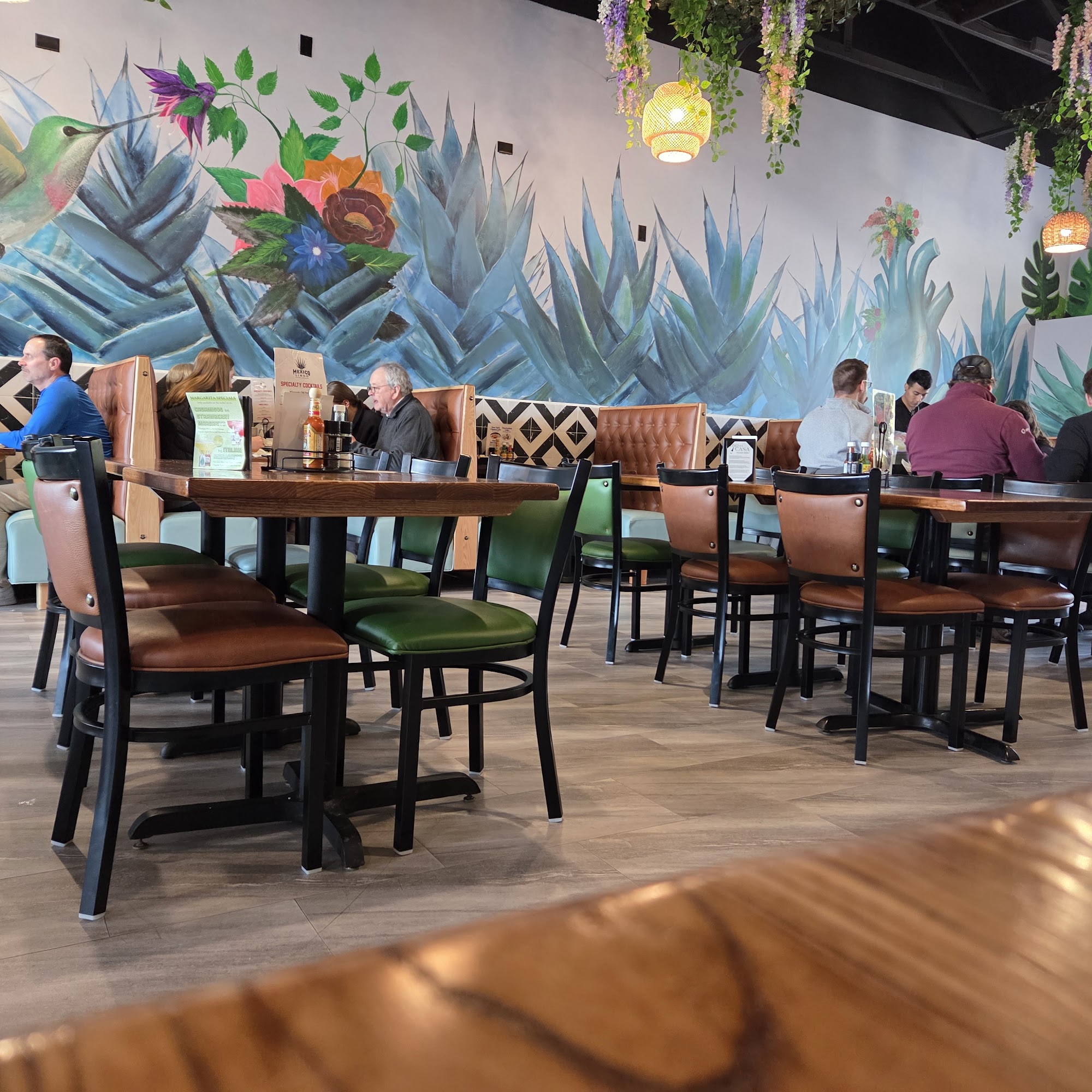 Mexico Lindo - De Pere De Pere