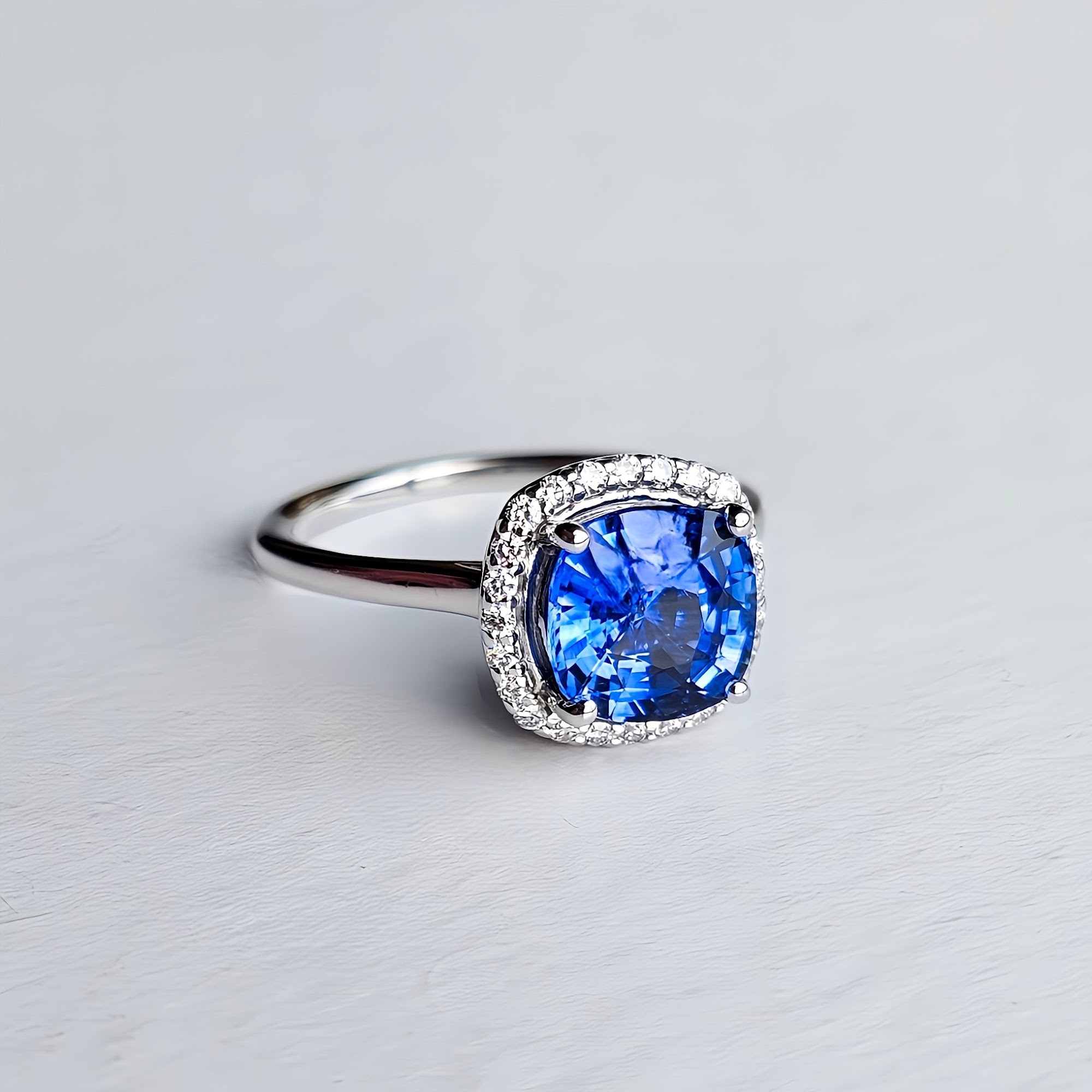 Skyline Gems 2301 Sun Valley Dr Suite 102, Delafield Wisconsin 53018