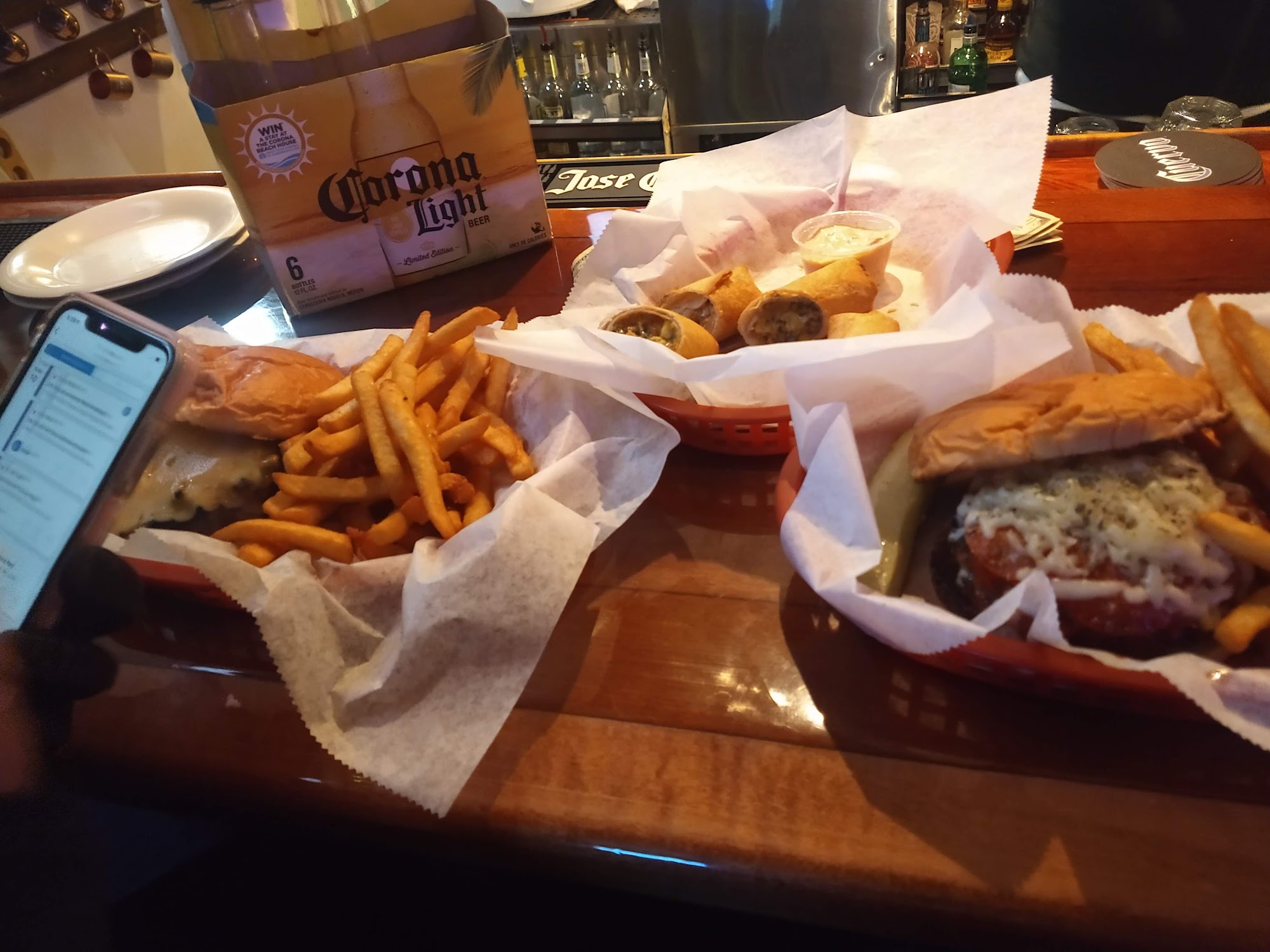 Bernie's Pub & Grill Menu