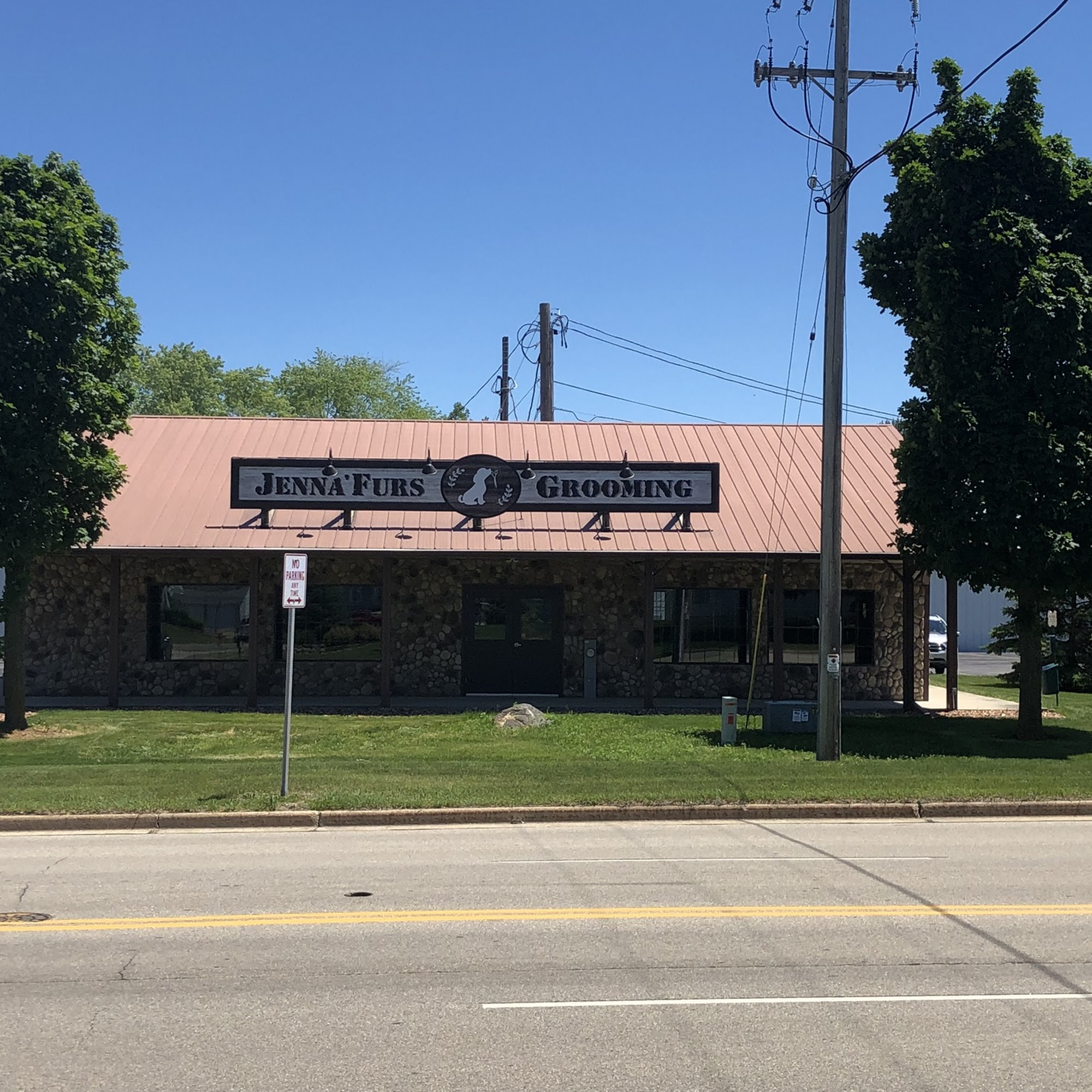 Jenna'Furs Dog Grooming Germantown