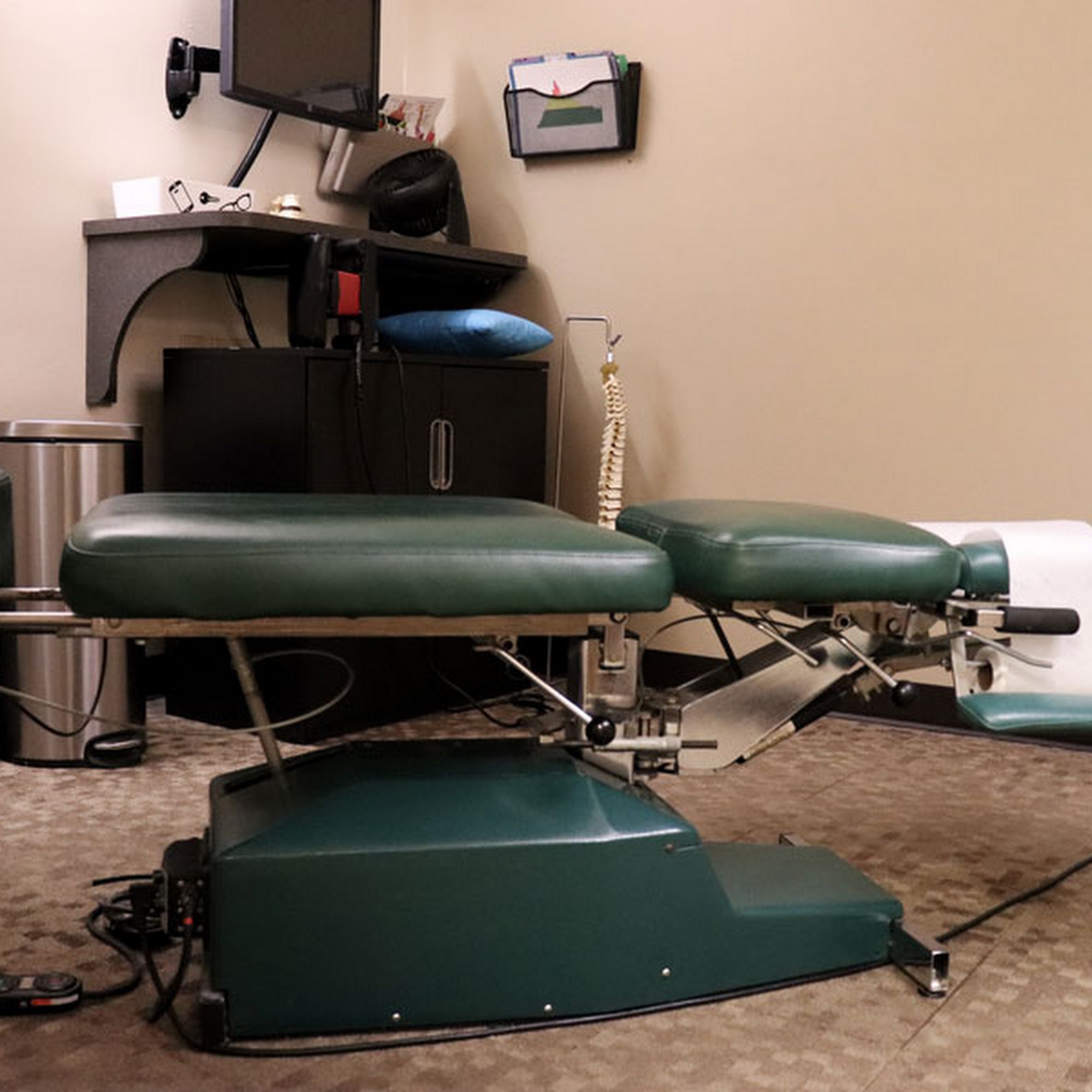 Chiropractic Company of Grafton 1664 7th Ave, Grafton Wisconsin 53024