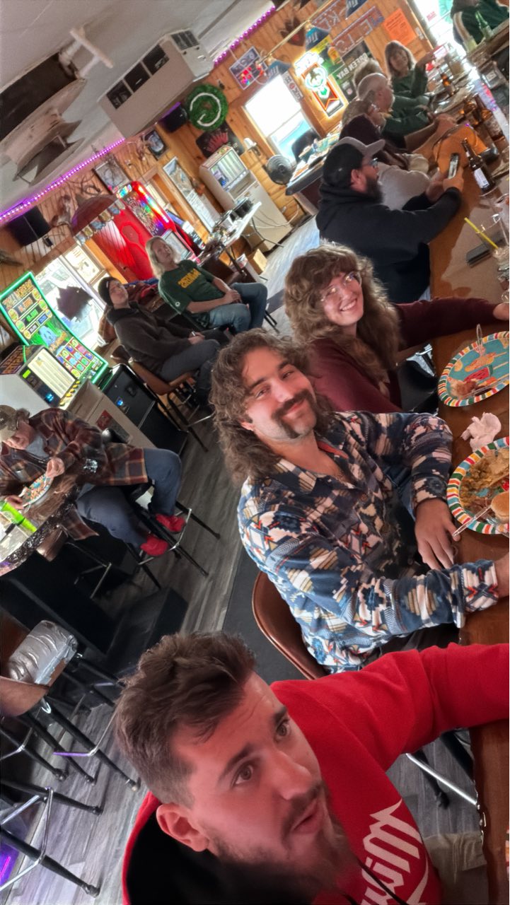 Side Bar 823 Richards St, Gresham