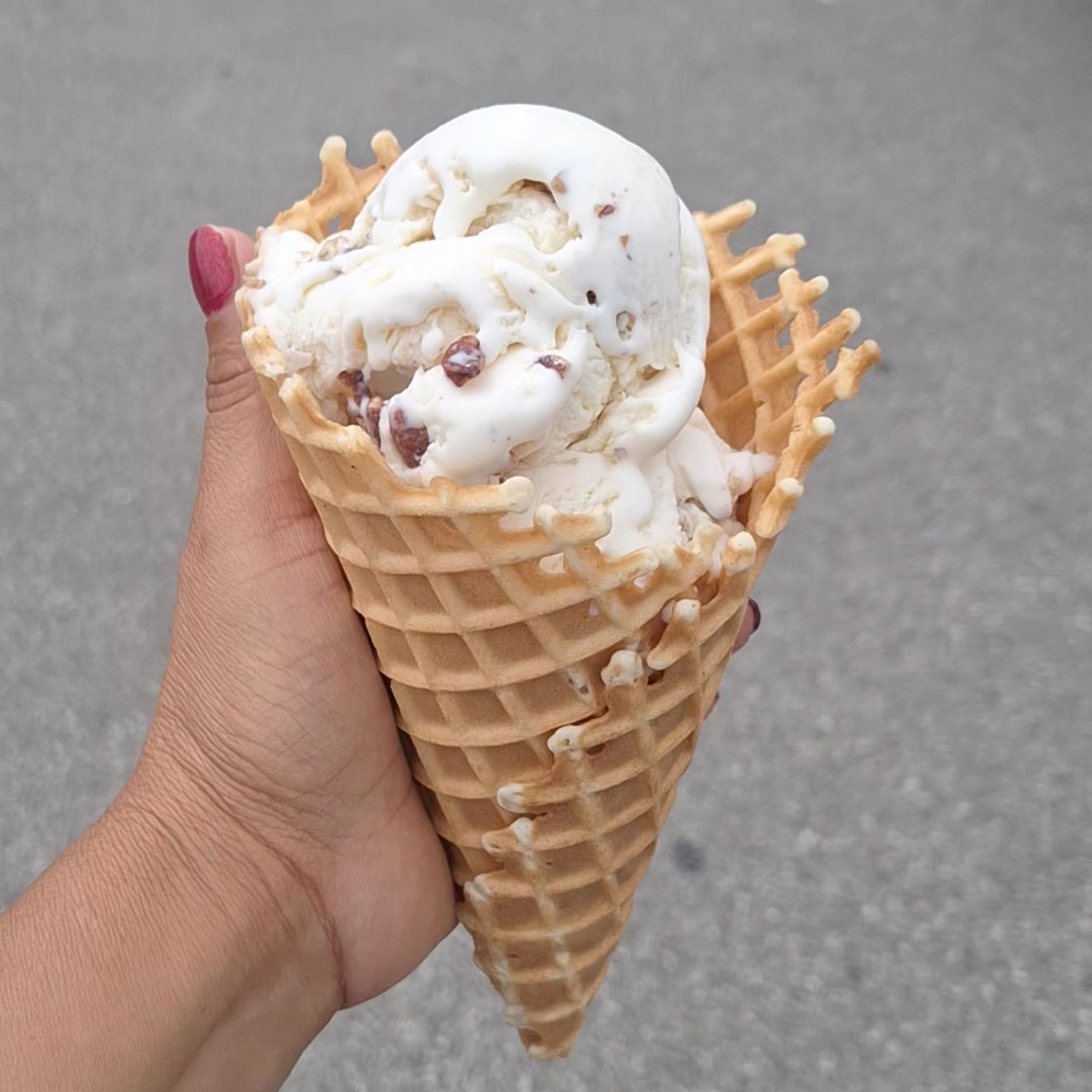 Scoops Ice Cream & Candy Kenosha