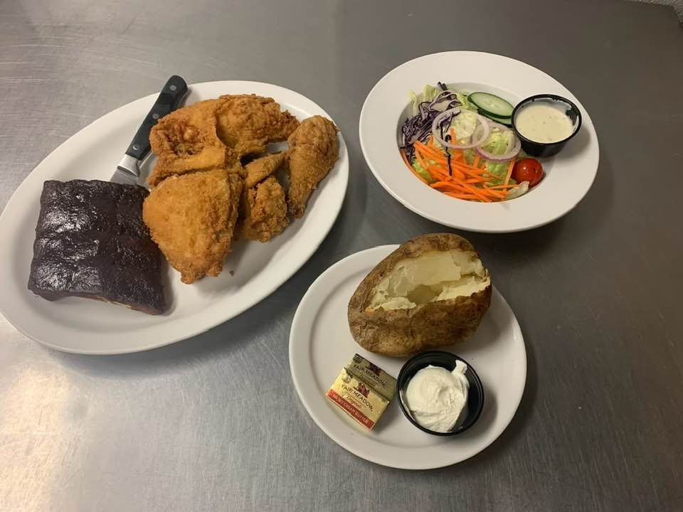 GIBS ON THE LAKE Kewaunee