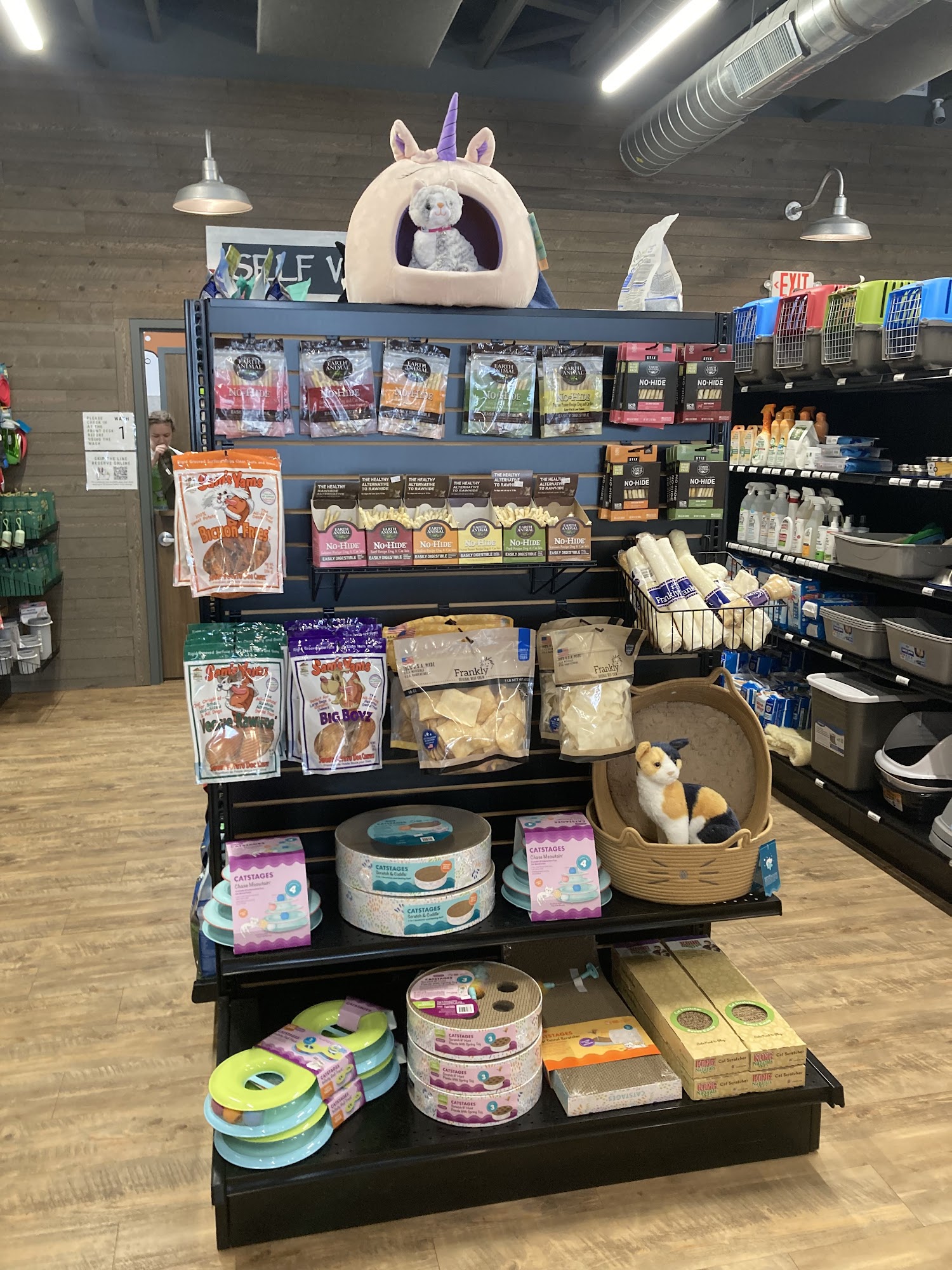 EarthWise Pet Supply & Grooming Cottage Grove Madison