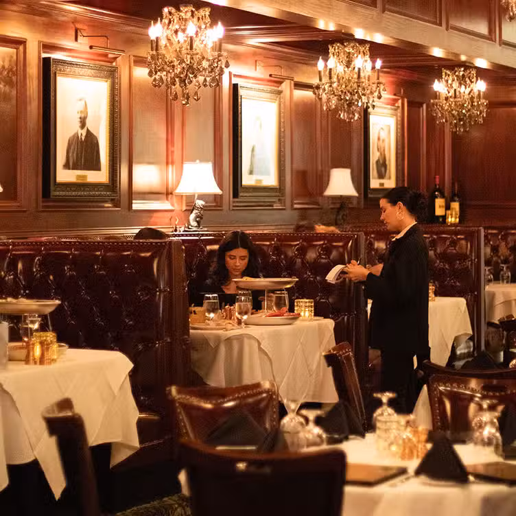 Photo credit: opentable