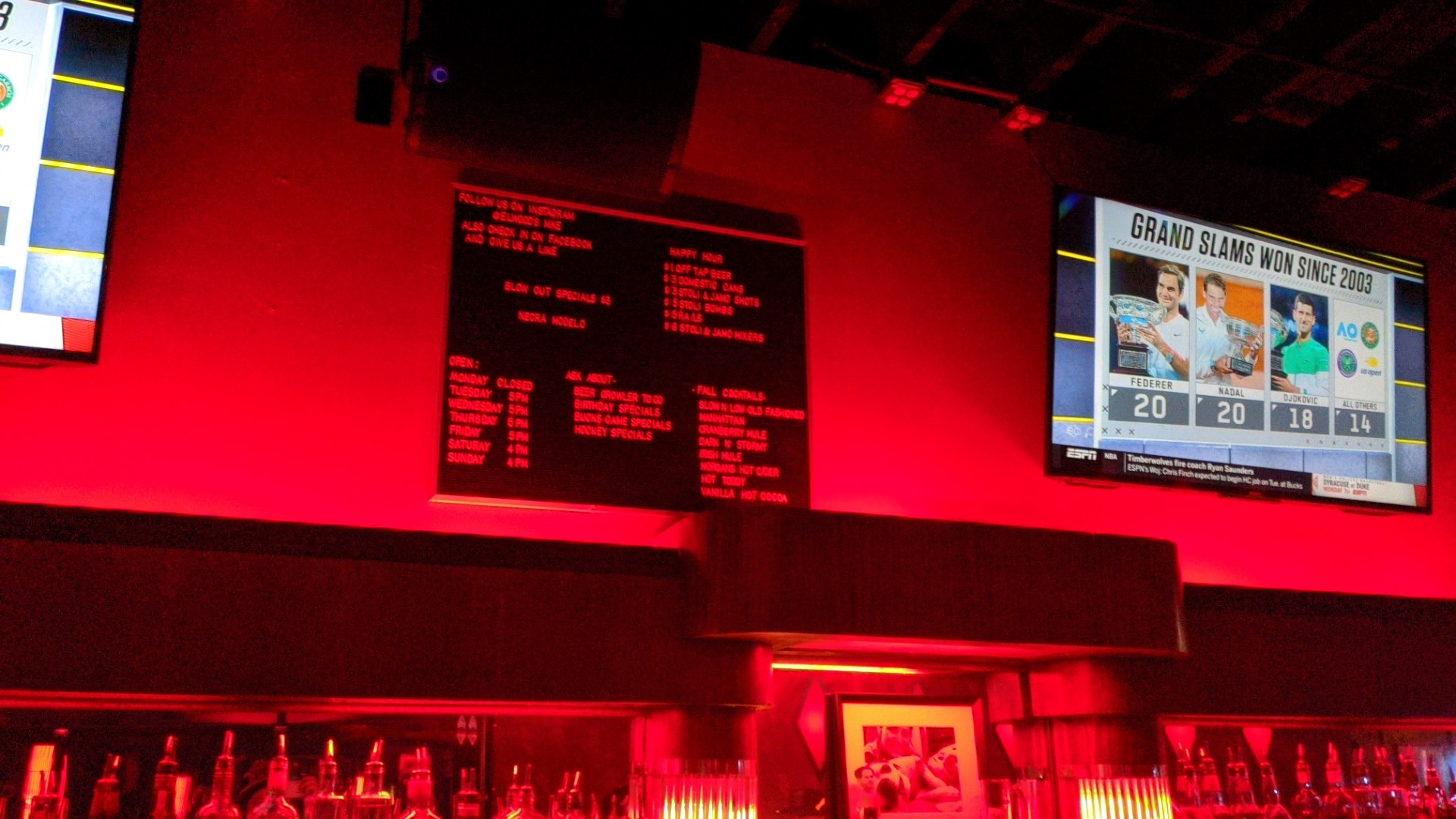 Elwood's Liquor & Tap Menu