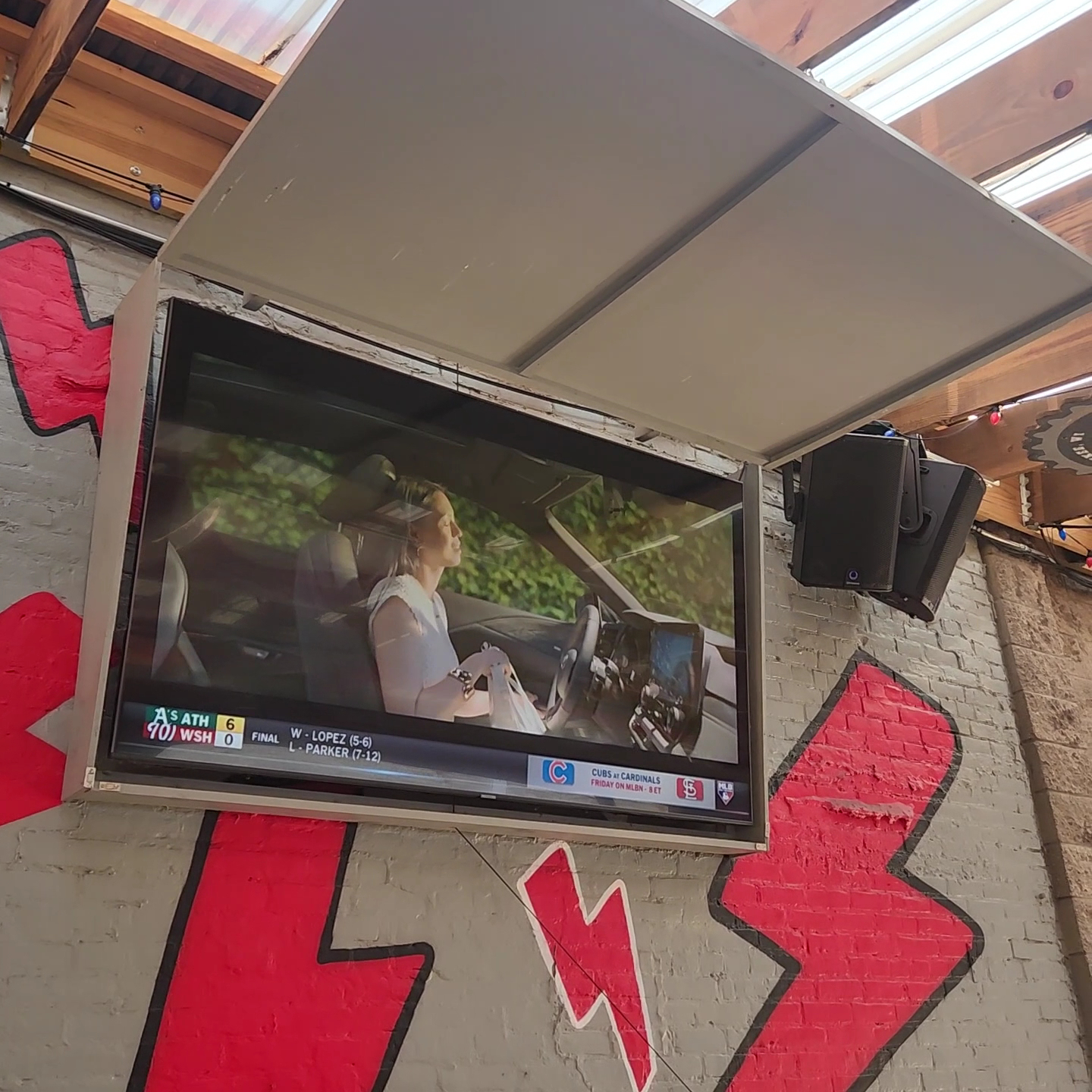 Elwood's Liquor & Tap Menu