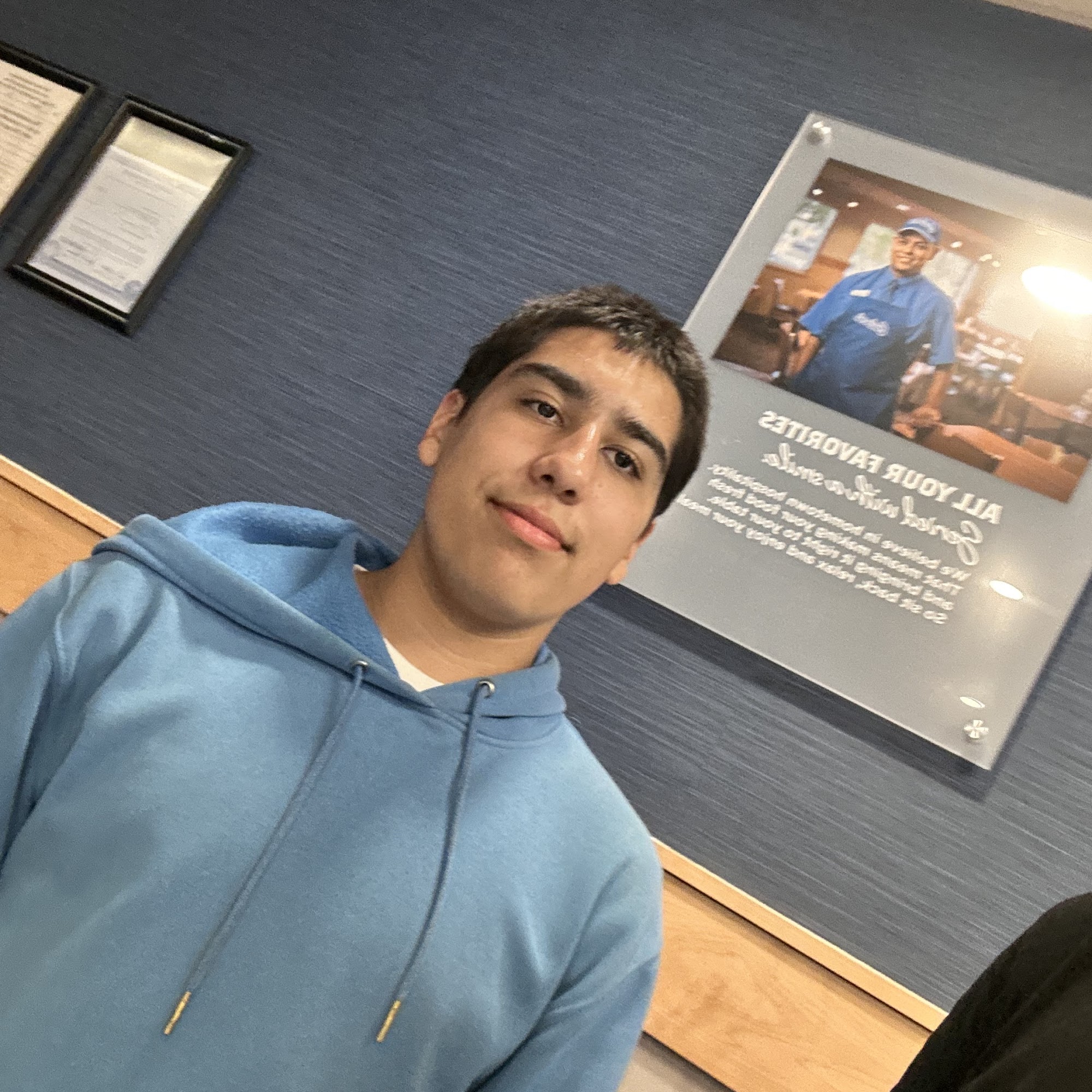 Flame 13 Restarunt and Lounge