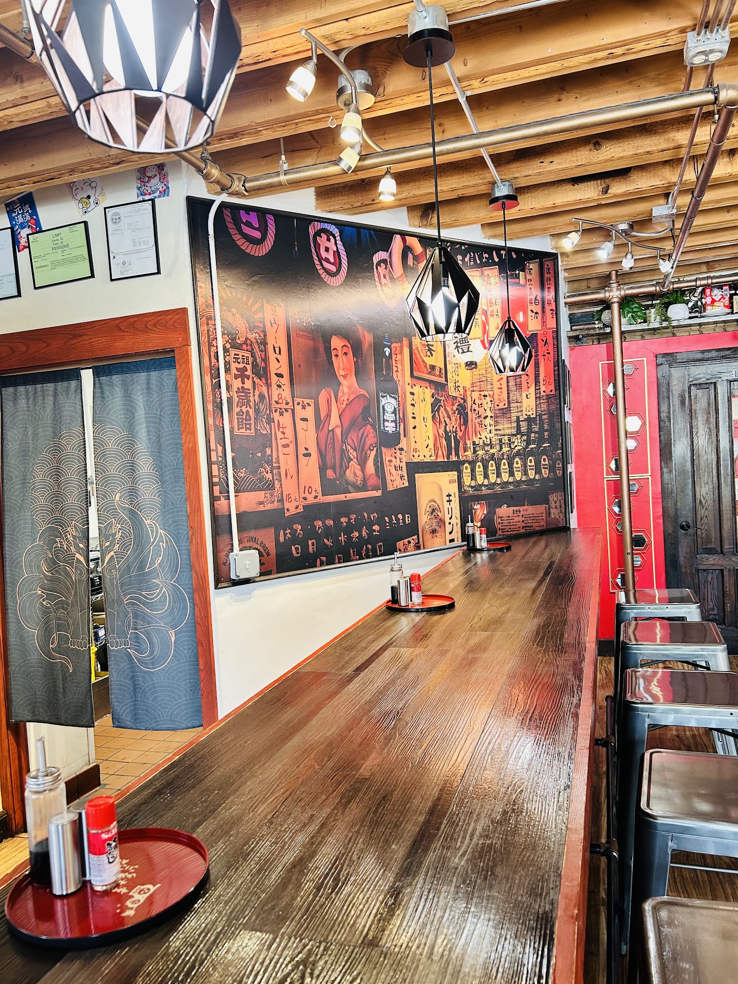 Cute Robot Japanese Kitchen 可愛いロボット Milwaukee