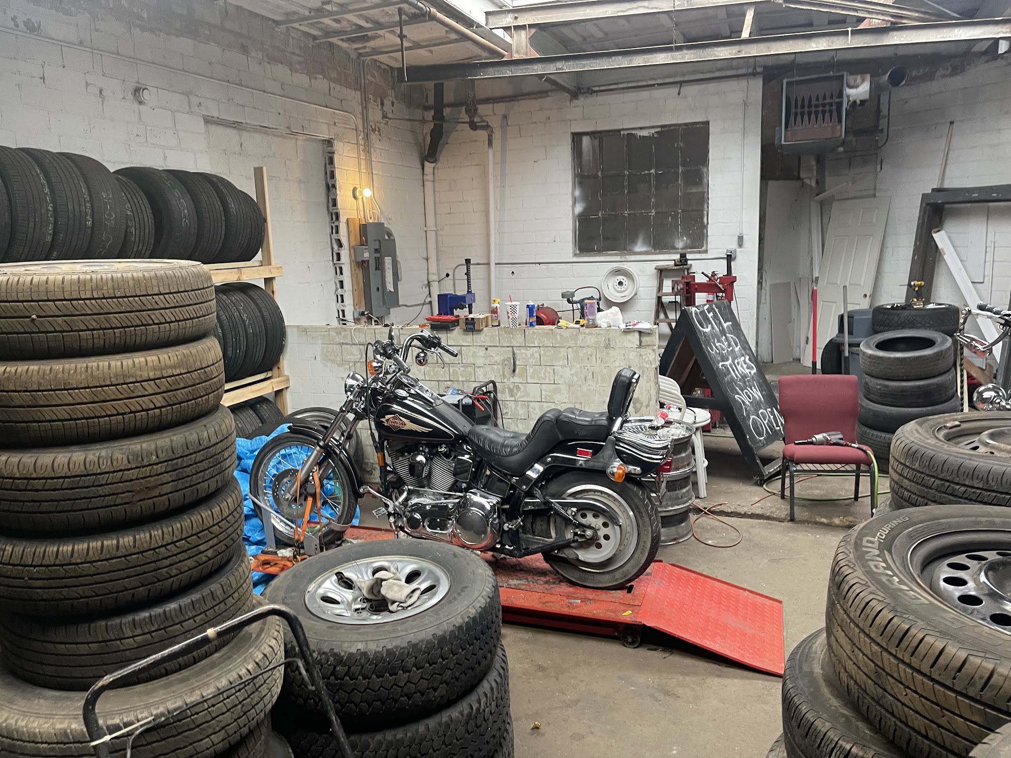 CFL Tires Milwaukee