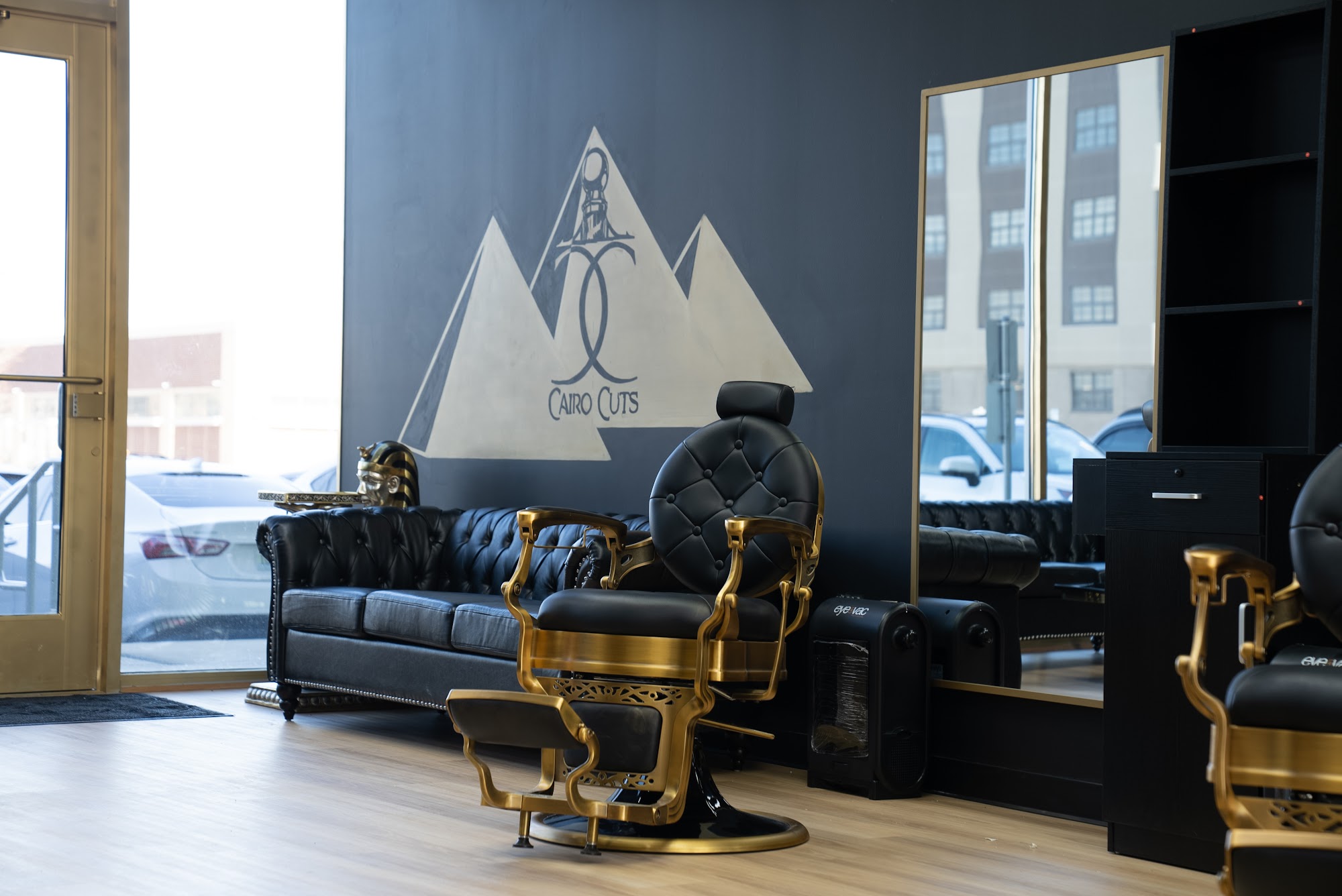 Cairo Cuts 2 | MKE 120 E Greenfield Ave, Milwaukee Wisconsin 53204