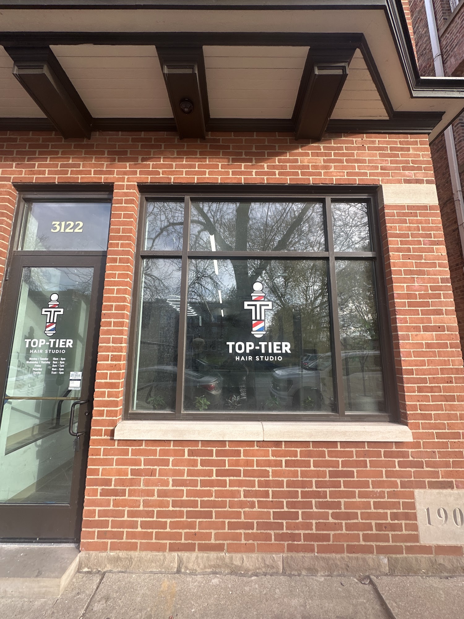 Top Tier Hair Studio 3122 N Downer Ave, Milwaukee Wisconsin 53211