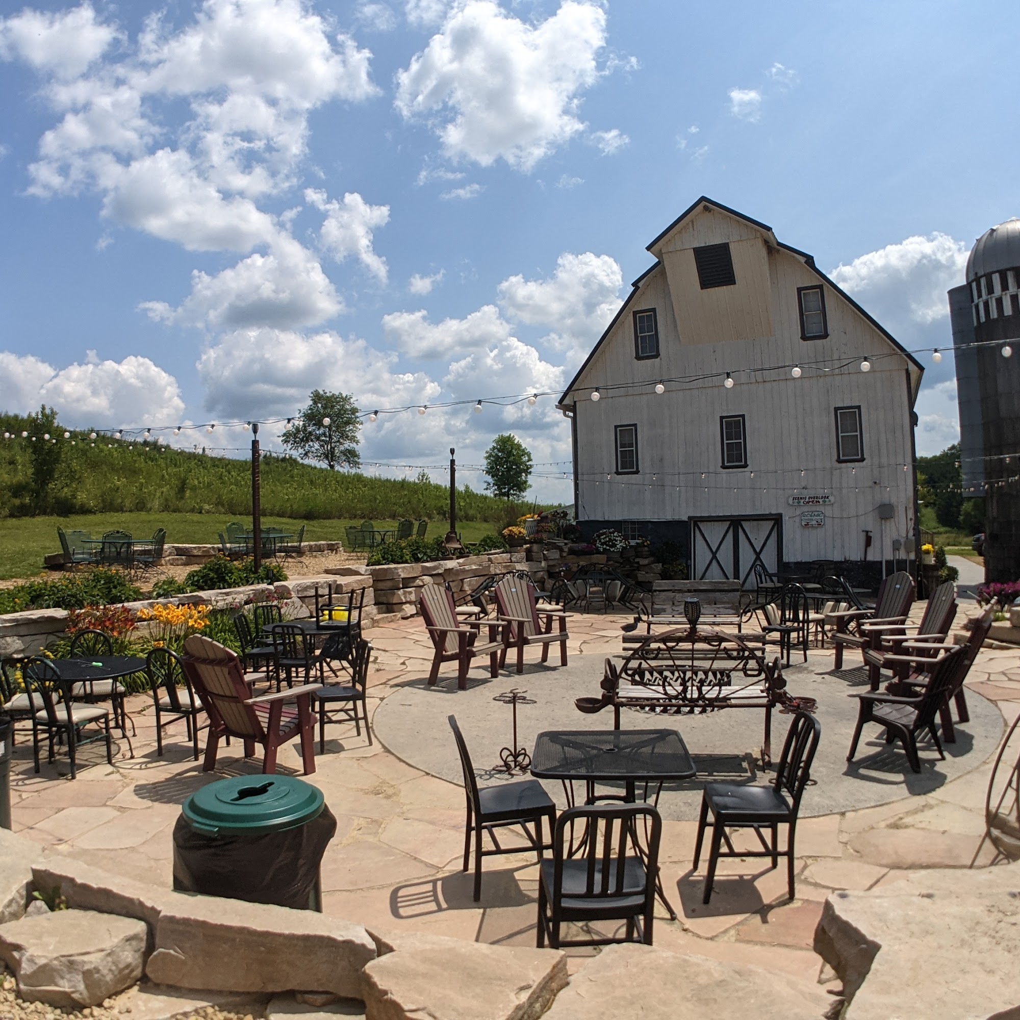 Barn Again Lodge Mondovi