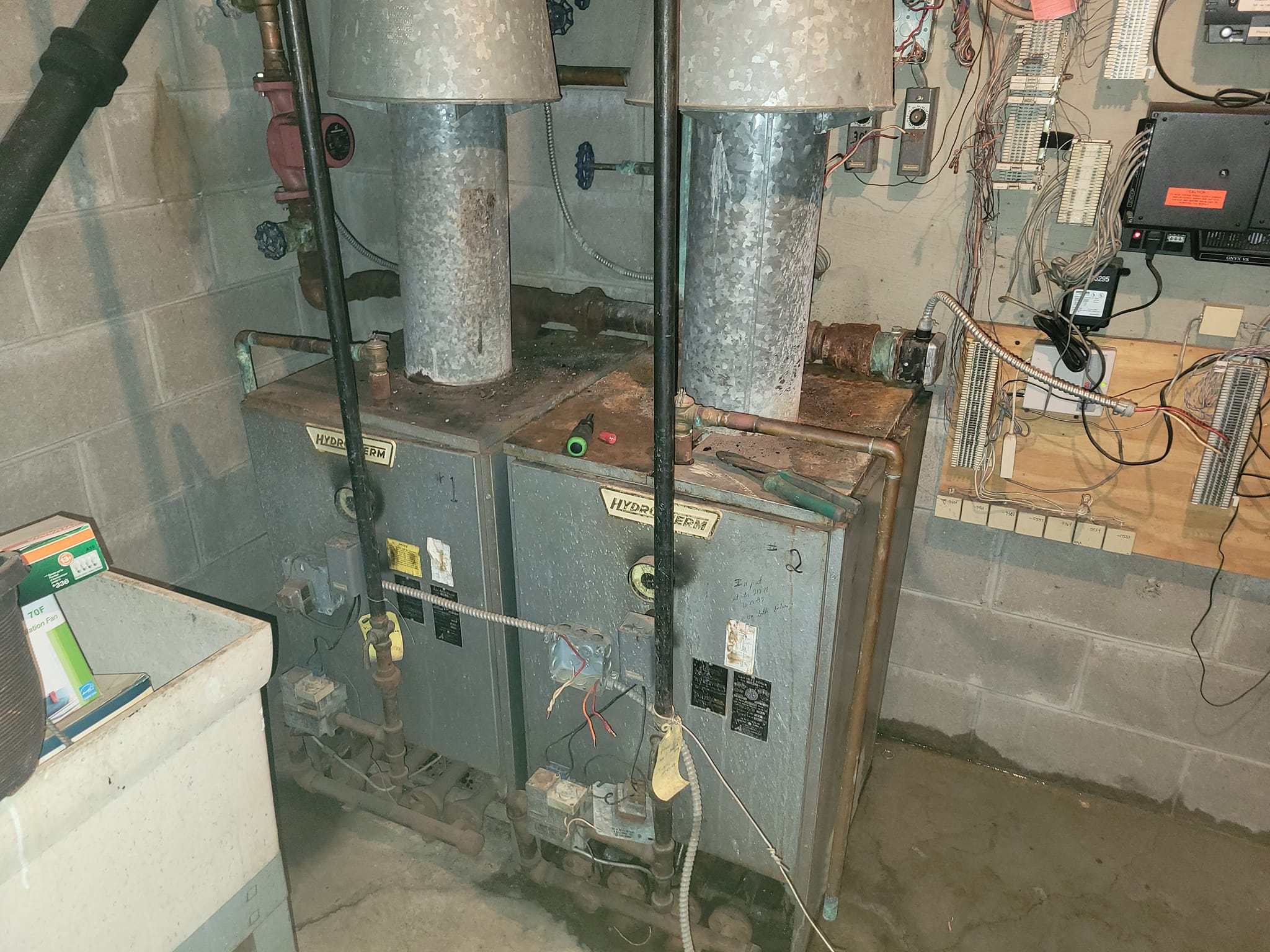 Huski Plumbing & Heating