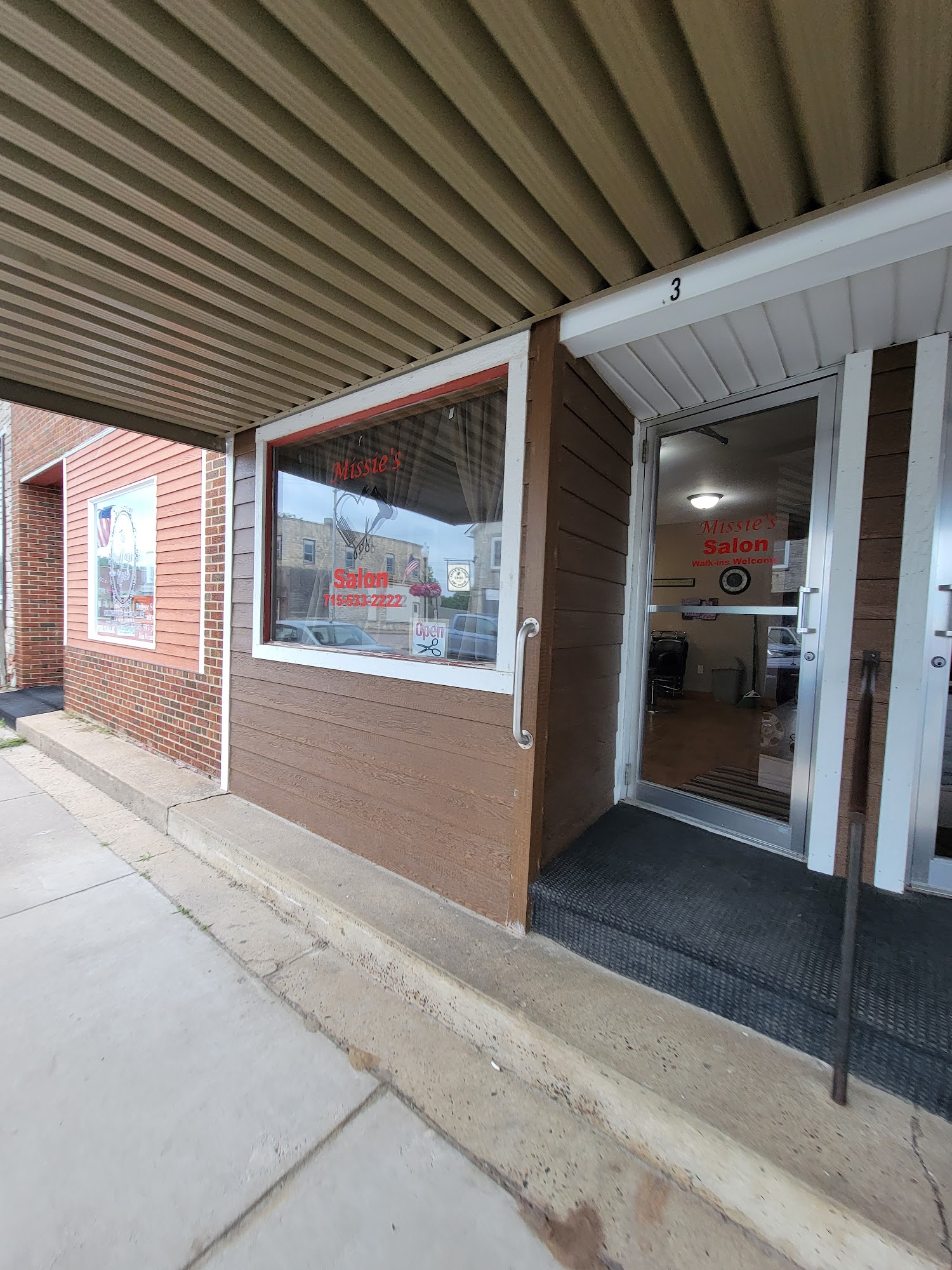 Missie's Salon 13712 7th St, Osseo Wisconsin 54758