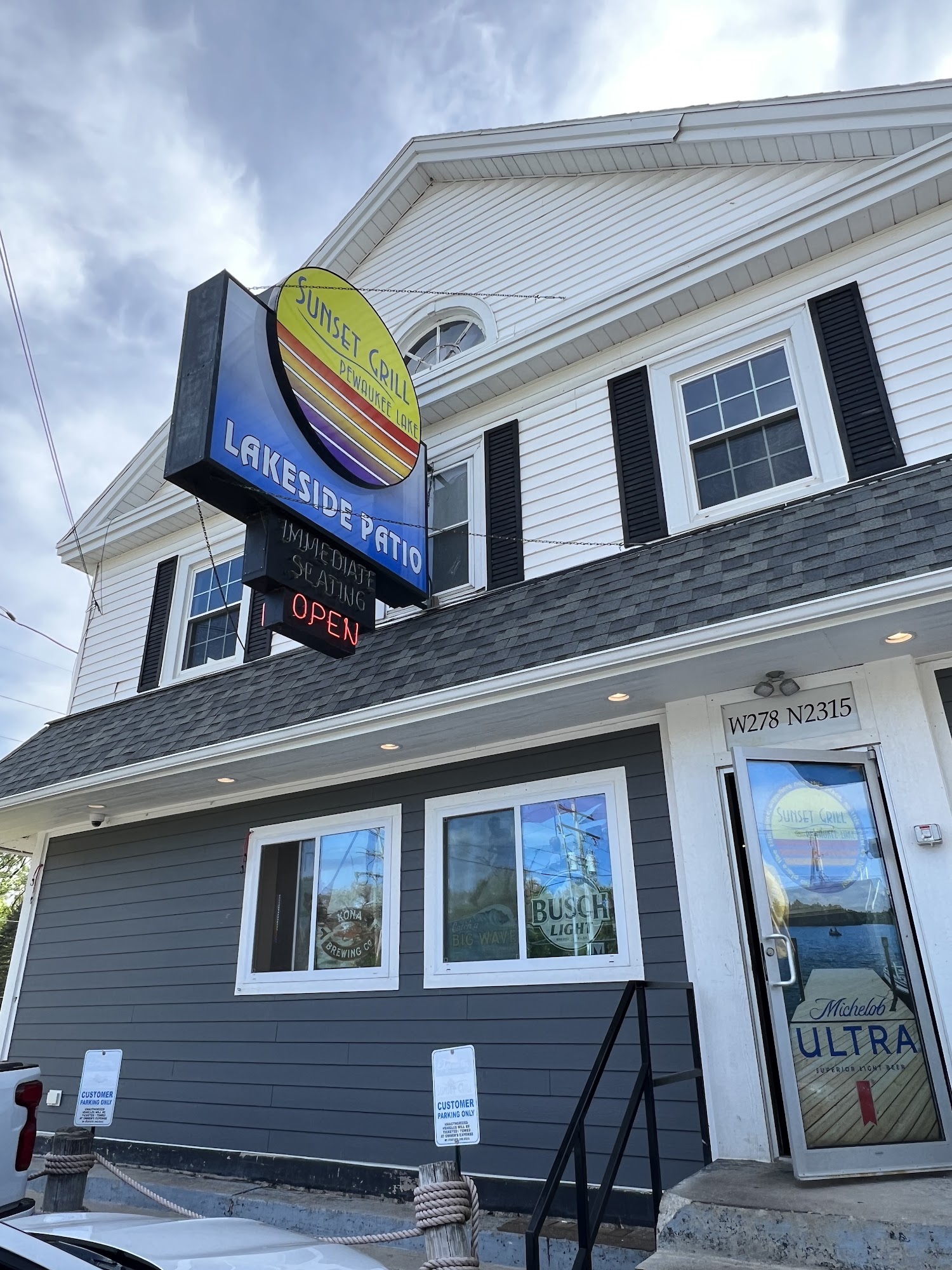 Sunset Grill Pewaukee Pewaukee