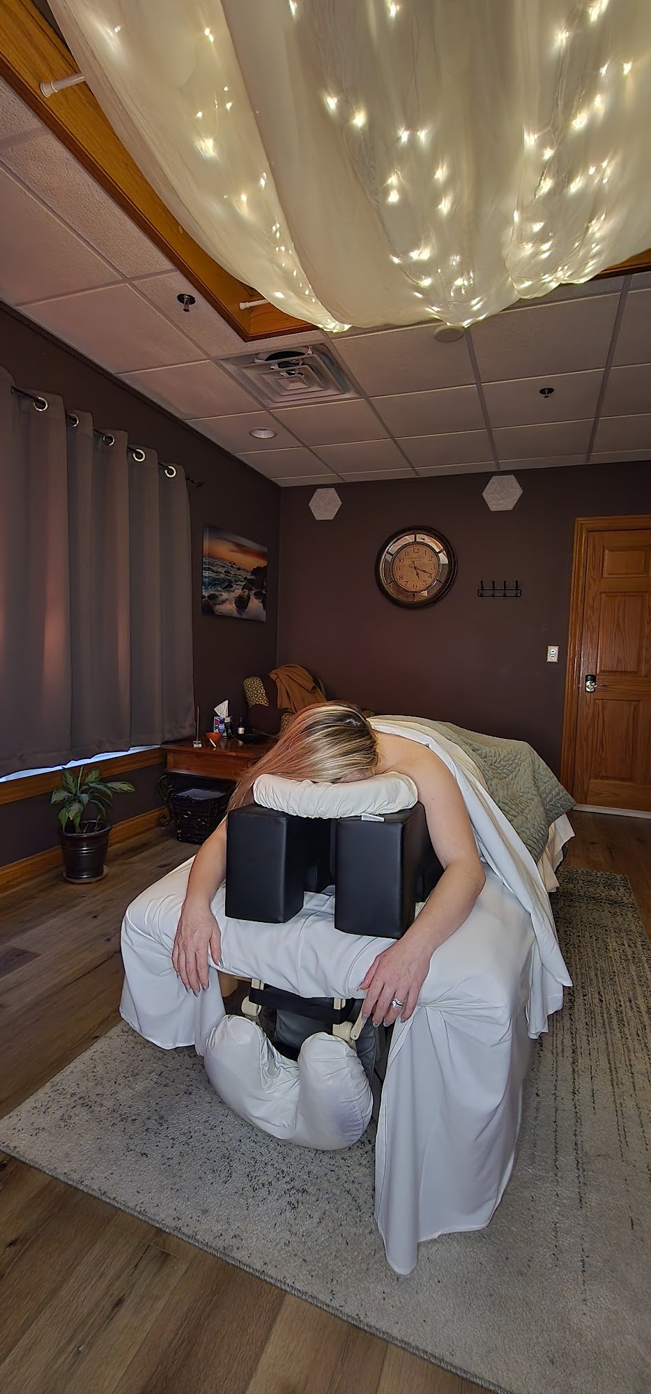 V & Company Wellness Spa 1177 Quail Ct Suite 204, Pewaukee Wisconsin 53072