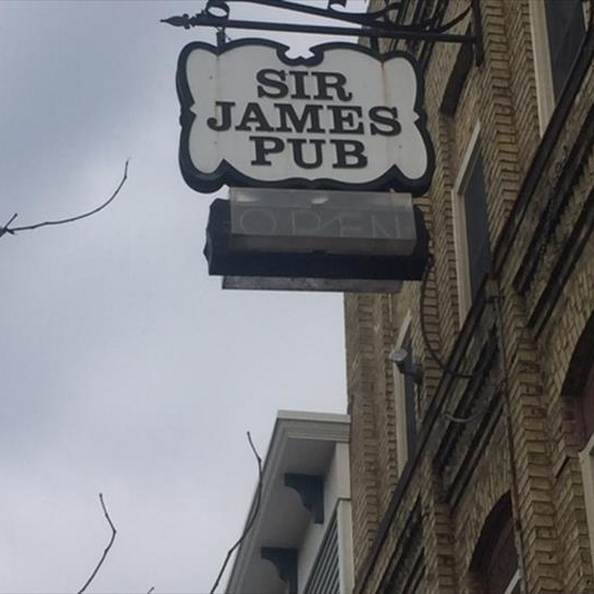 Sir James Pub Port Washington