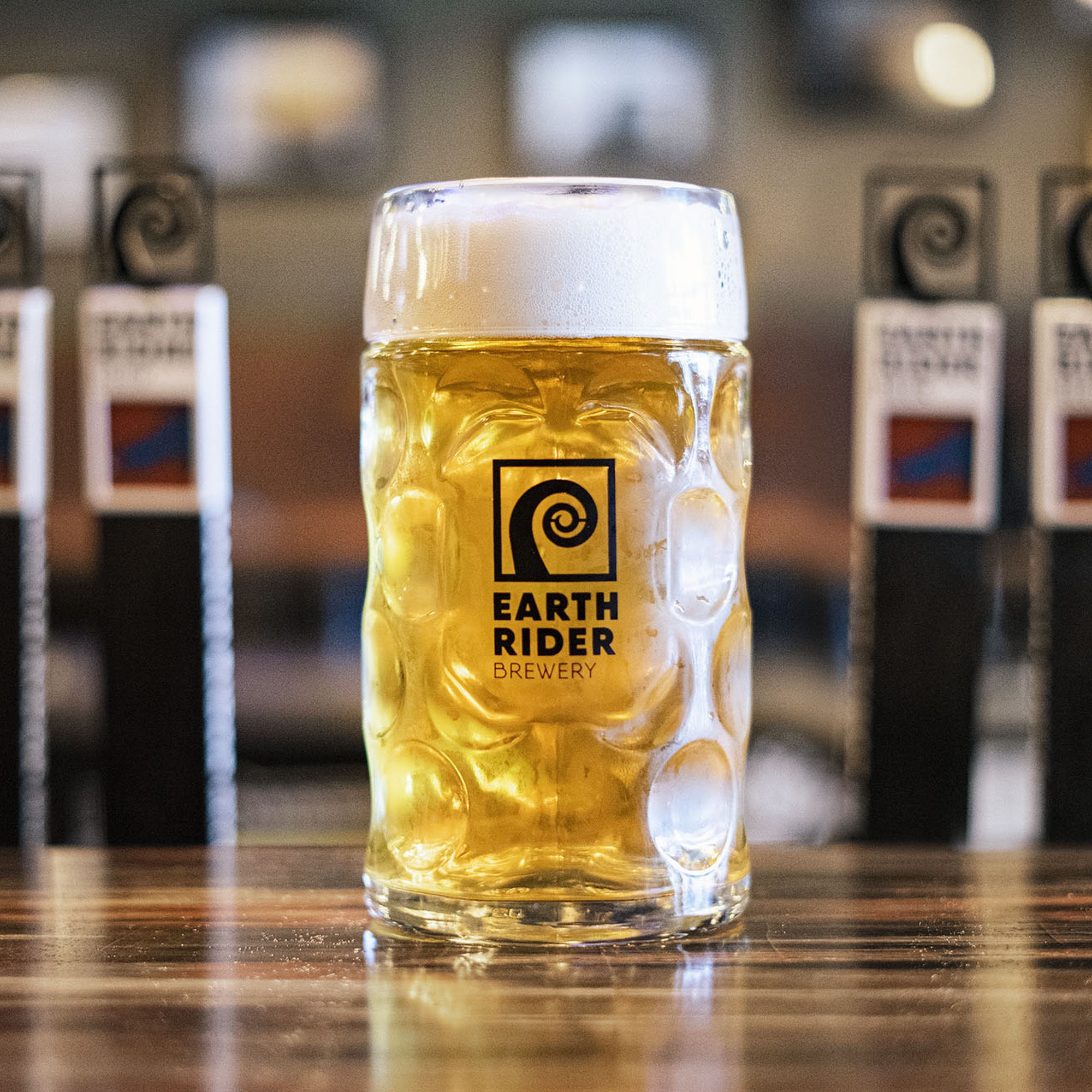 Cedar Lounge Earth Rider Brewery taproom Superior