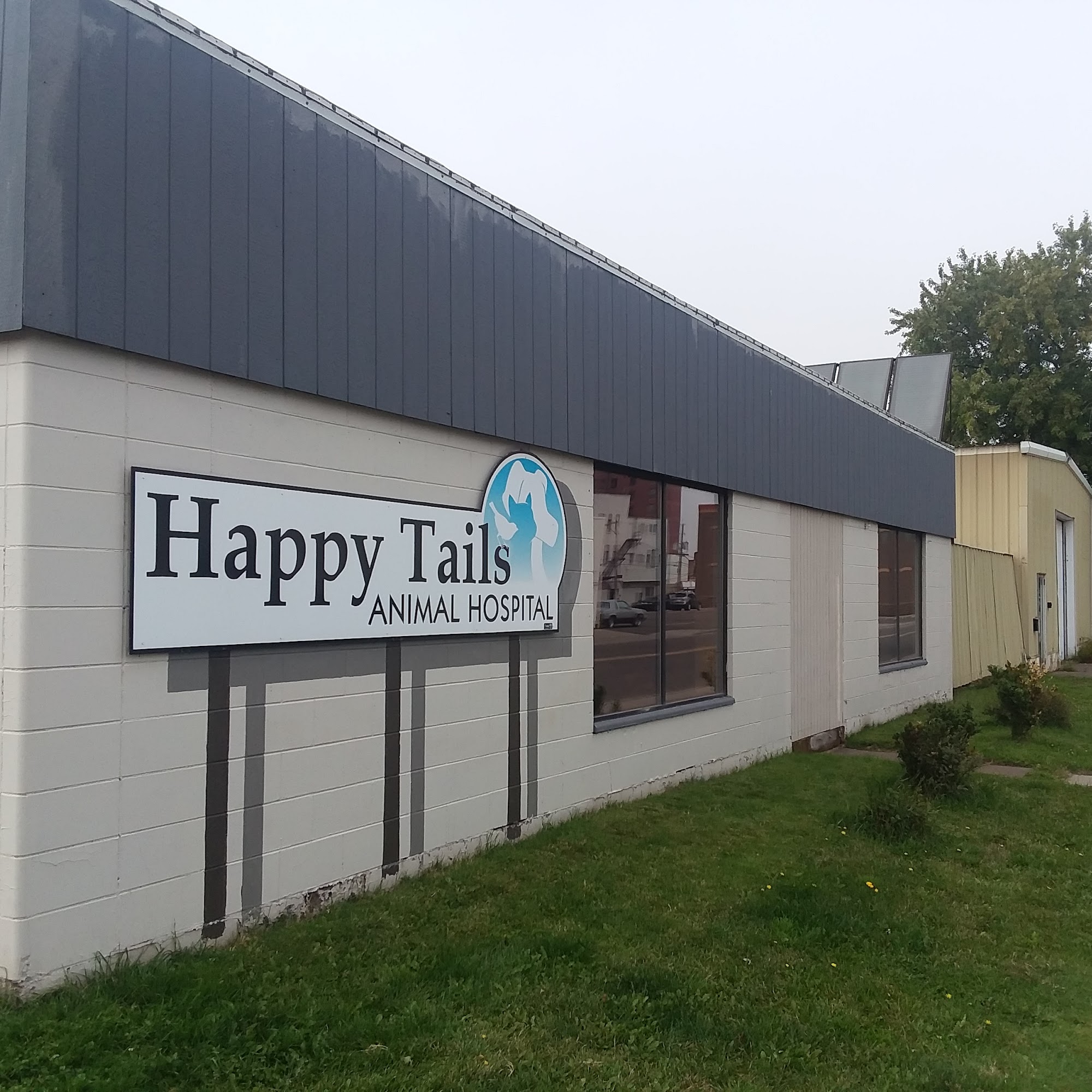 Happy Tails Animal Hospital-Dr Justin Dahl Superior