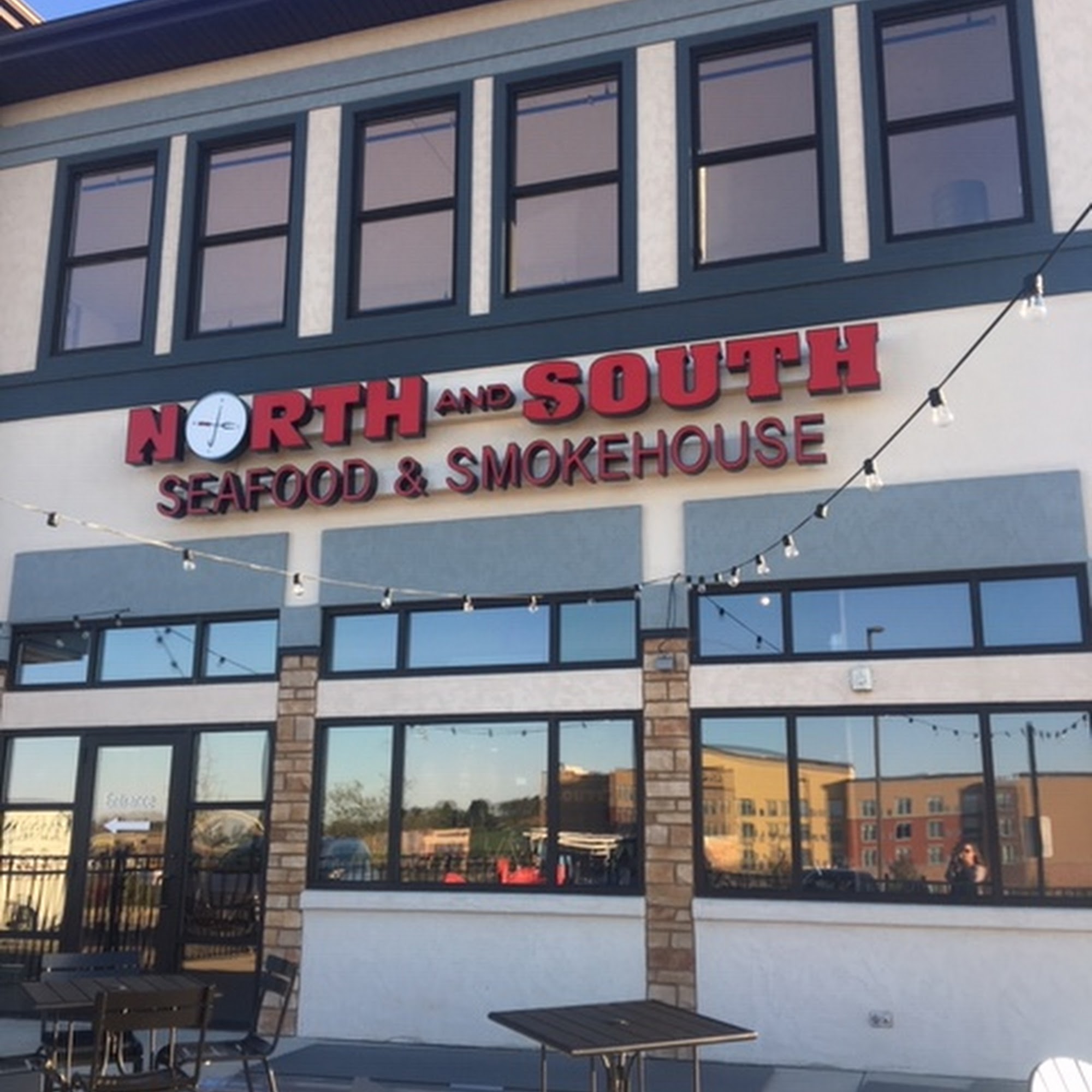 North and South Seafood & Smokehouse Verona