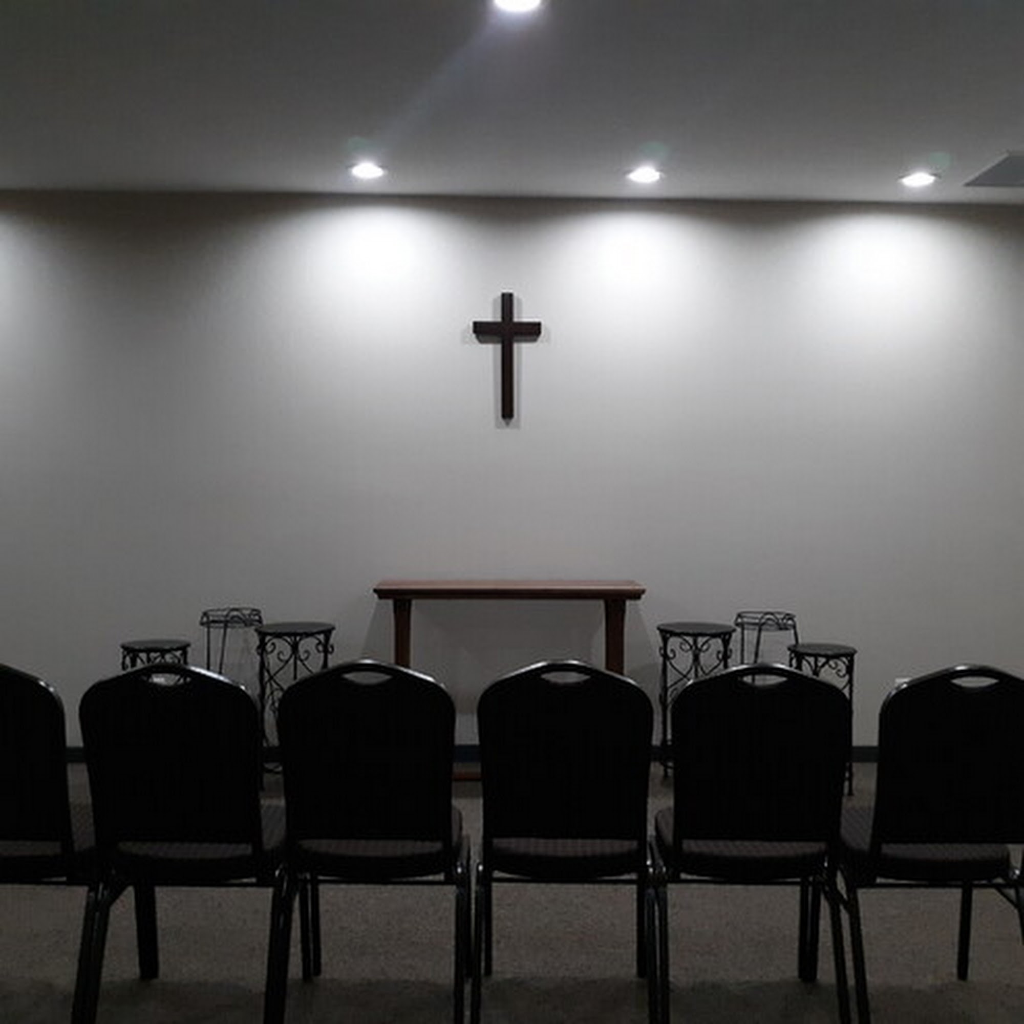 Roth Family Cremation Center and Funeral Services