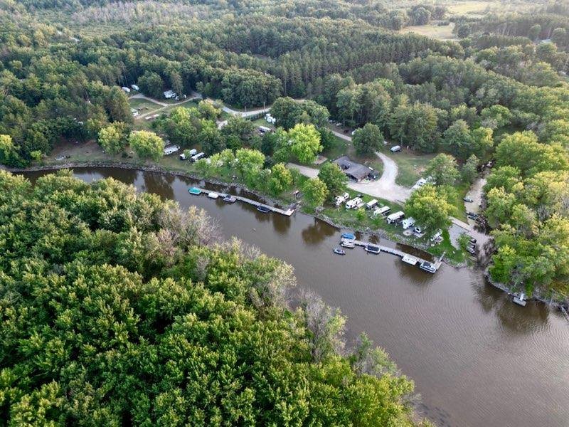 Guth's Resort Weyauwega