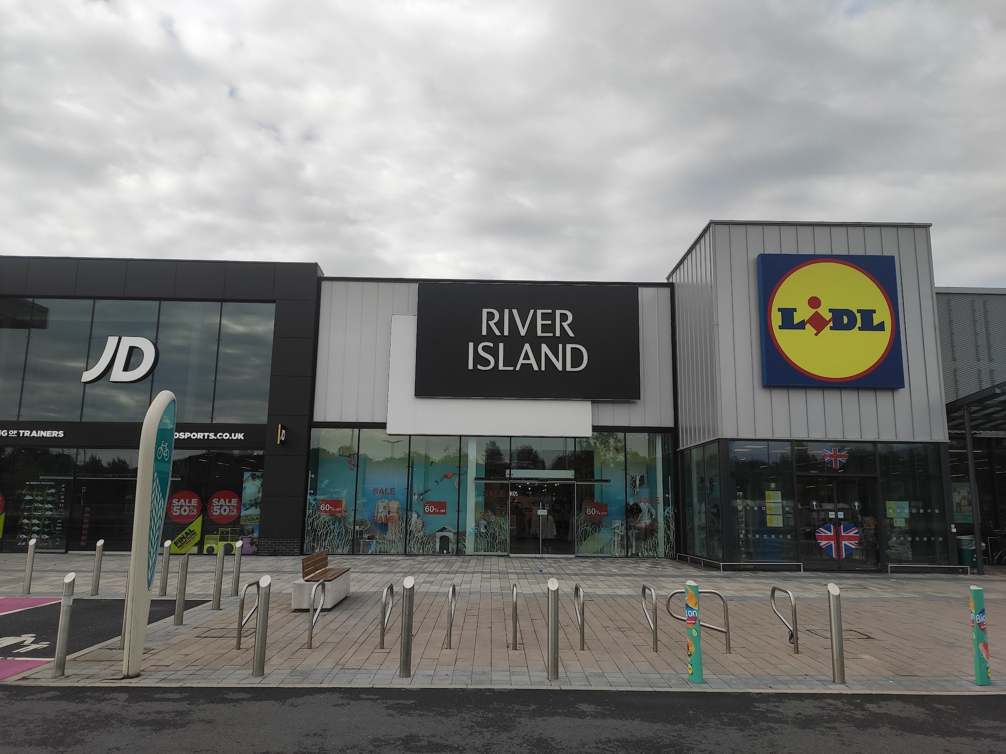 River Island