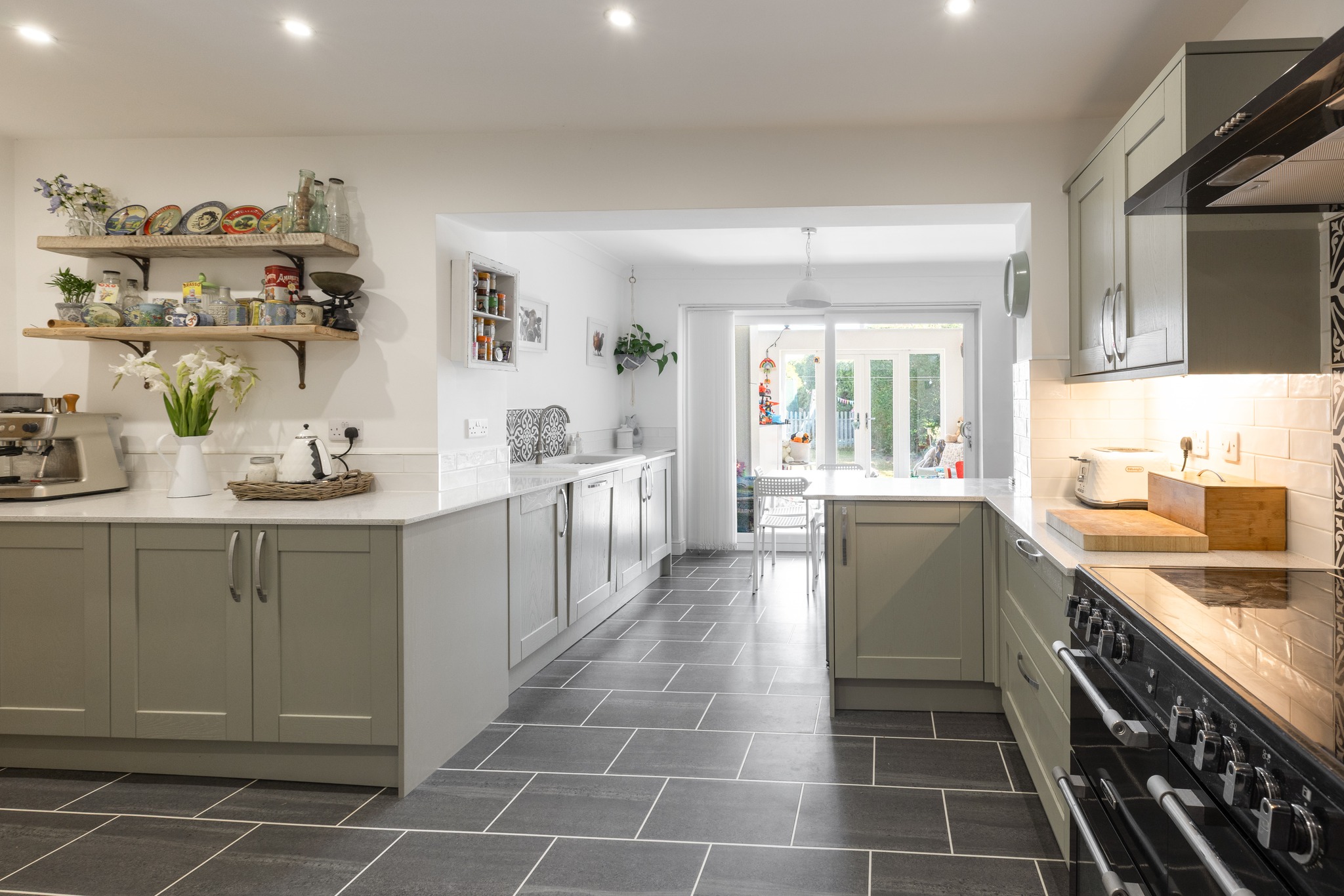 Johnsons Property Consultants (Estate Agents)