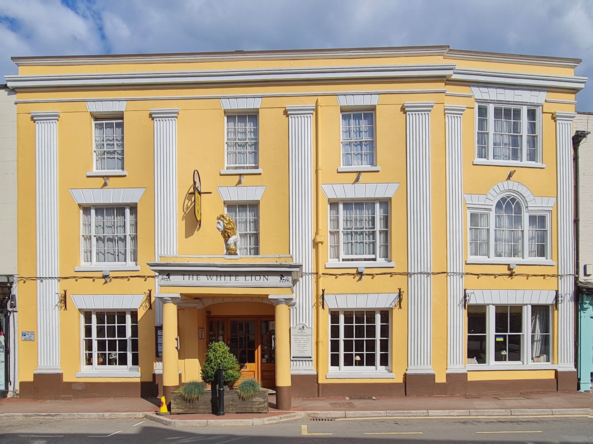White Lion Hotel