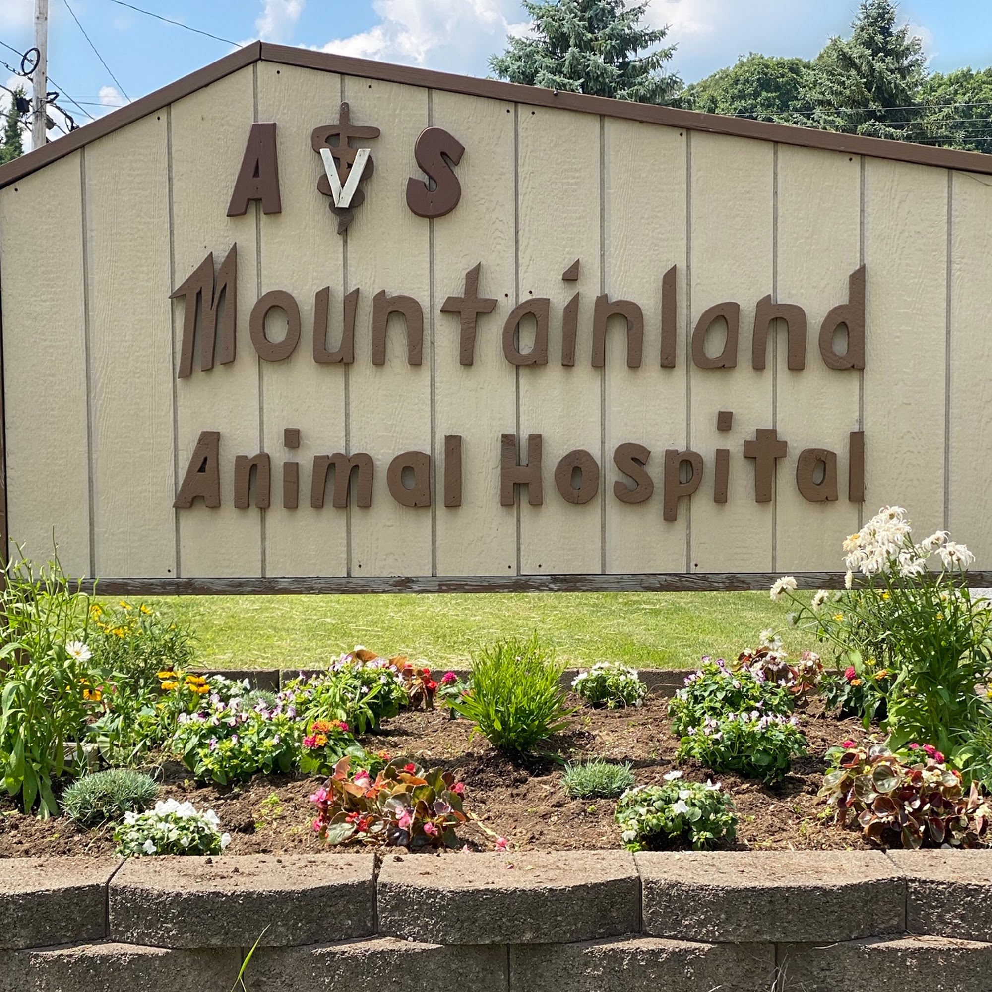 AVS Mountainland Animal Hospital Kingwood