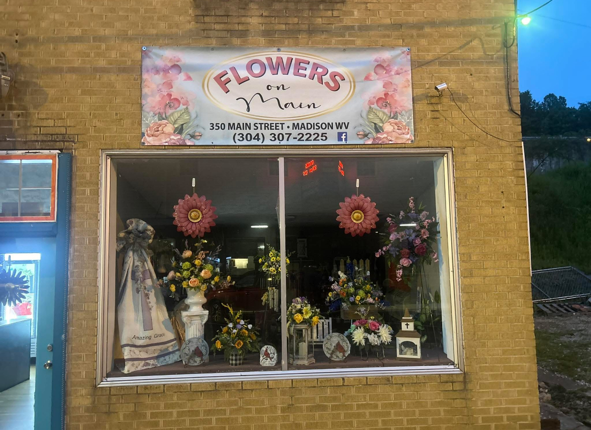 Flowers On Main 350 Main St, Madison West Virginia 25130
