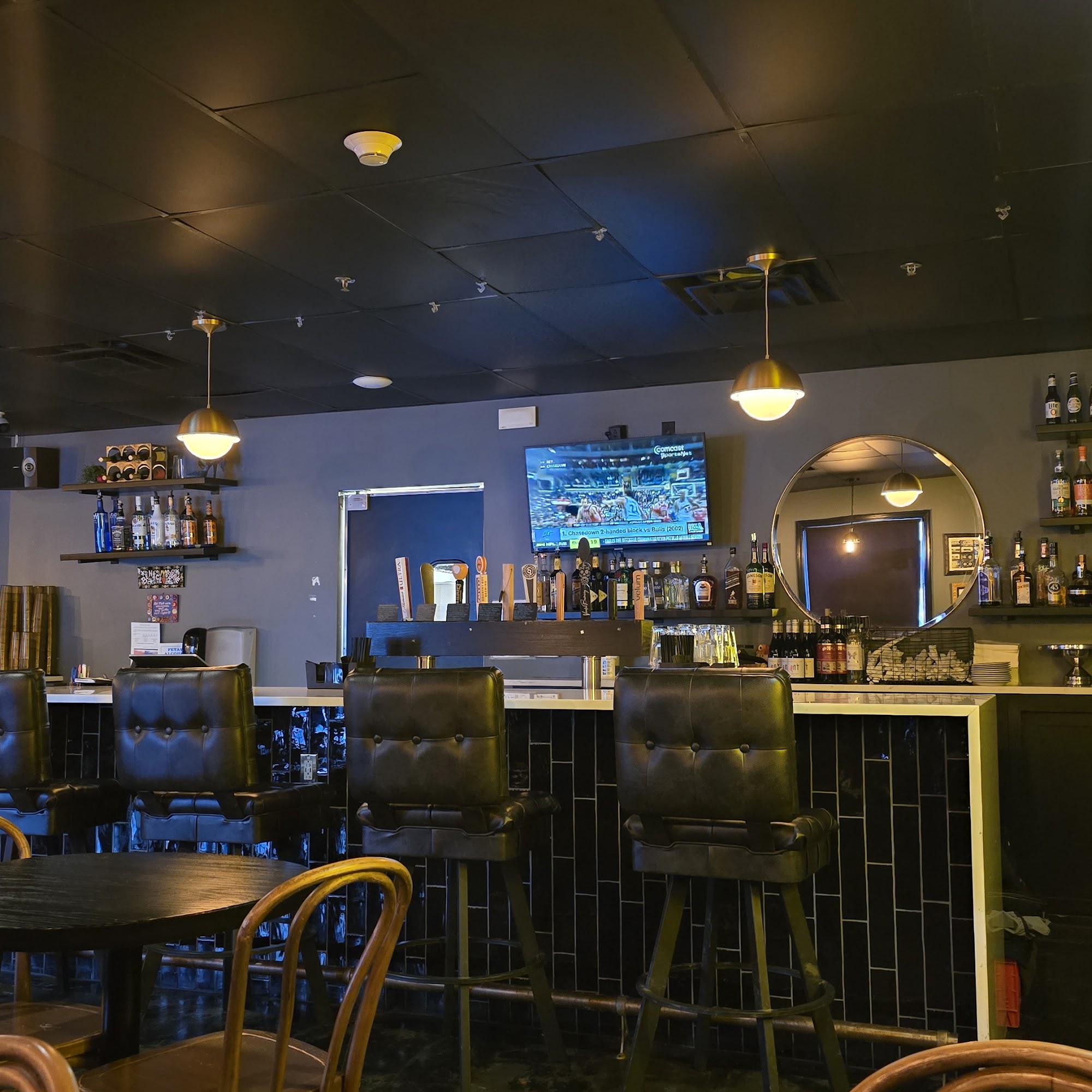 Lefty's Place Morgantown