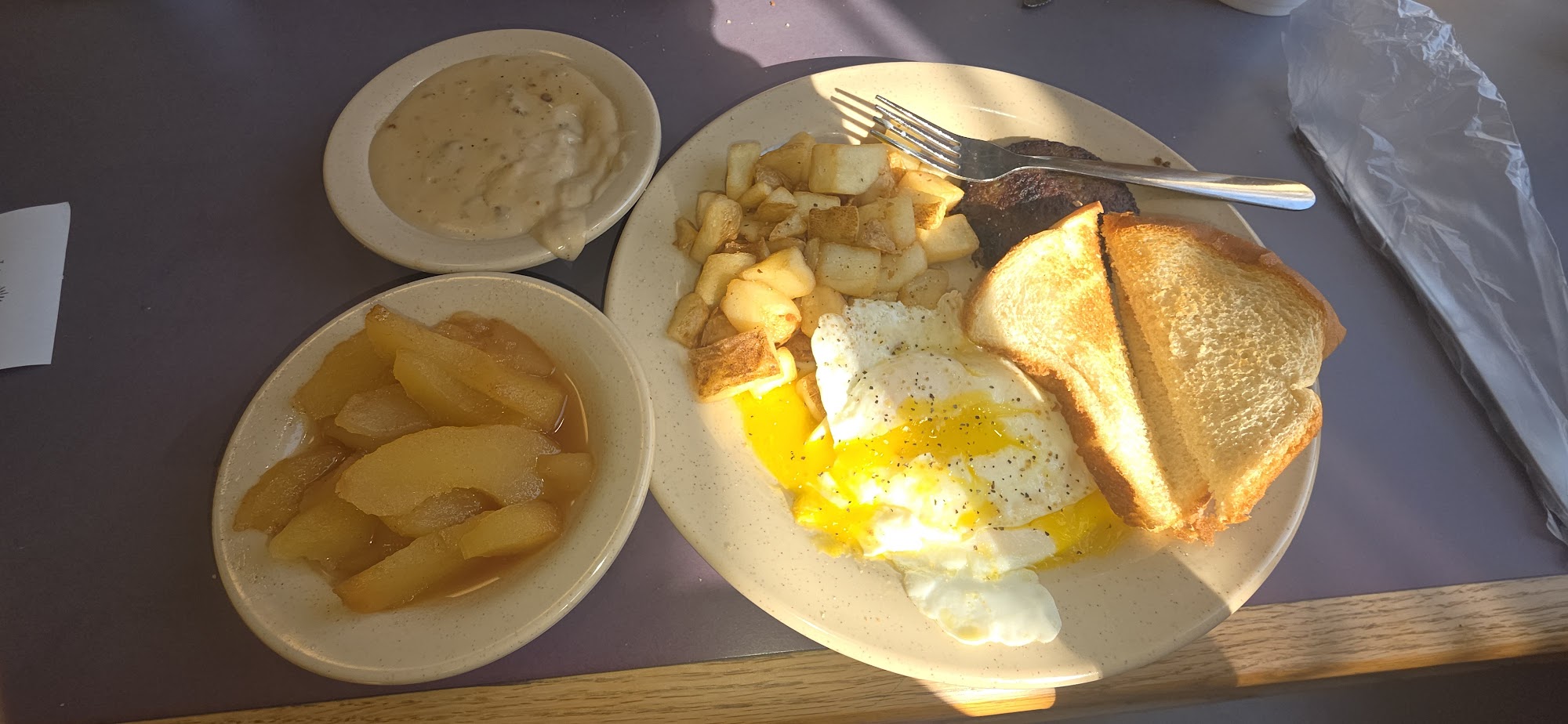 Tudor's Biscuit World Menu