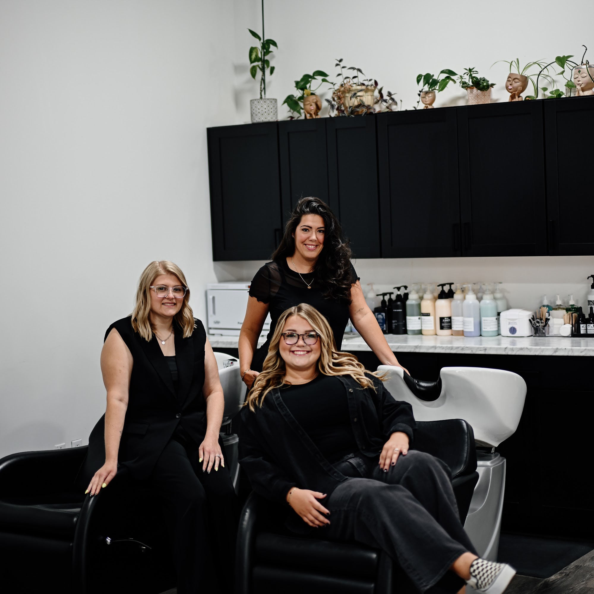 Megan Nixon Barbershop & Salon