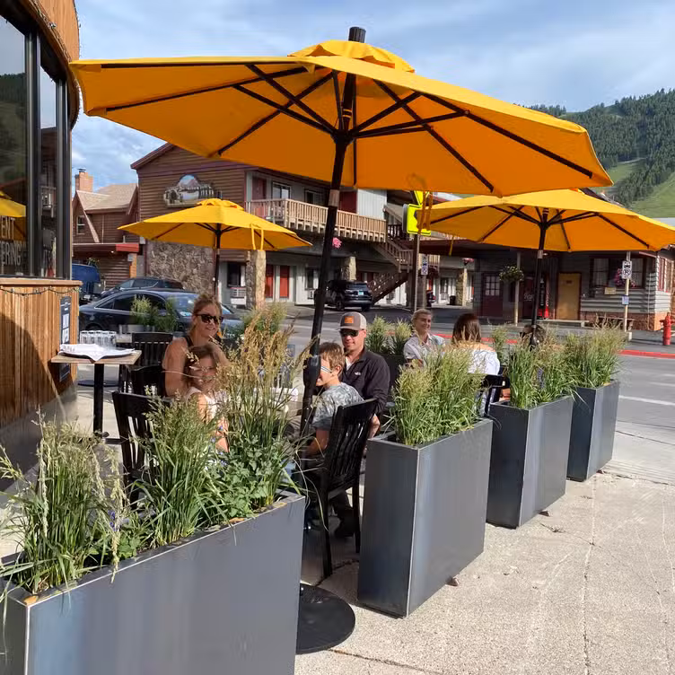 Photo credit: opentable